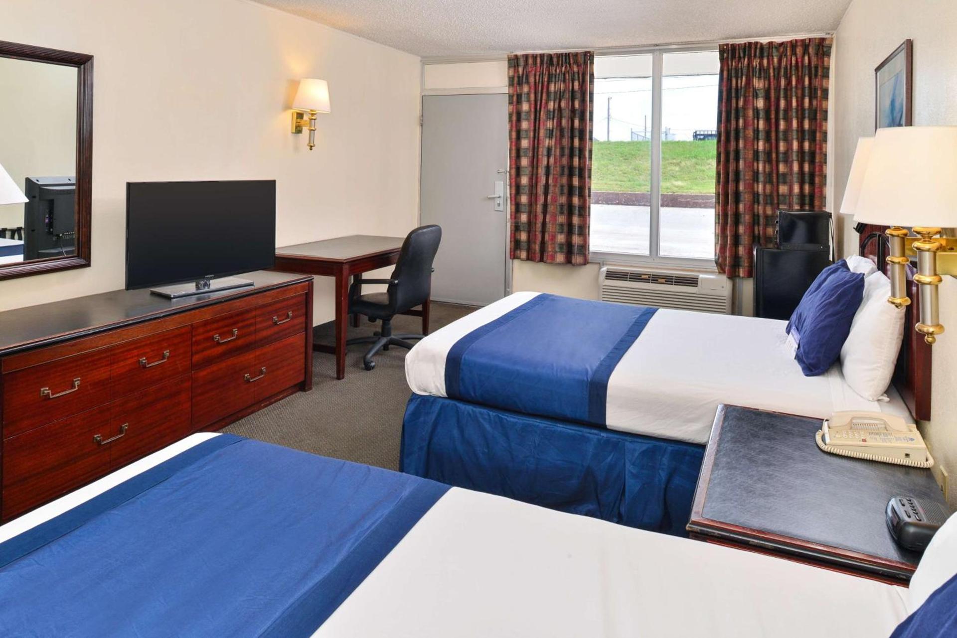 Castle Inn & Suites Anadarko photo 18