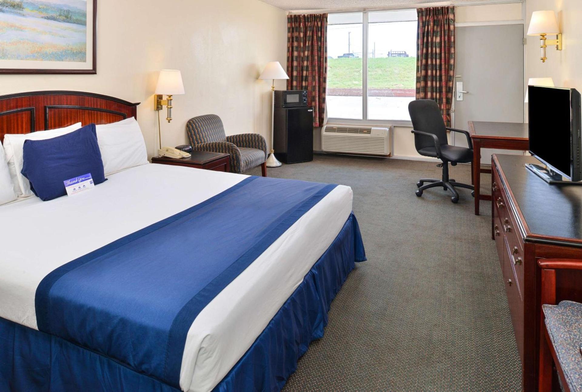 Castle Inn & Suites Anadarko photo 20