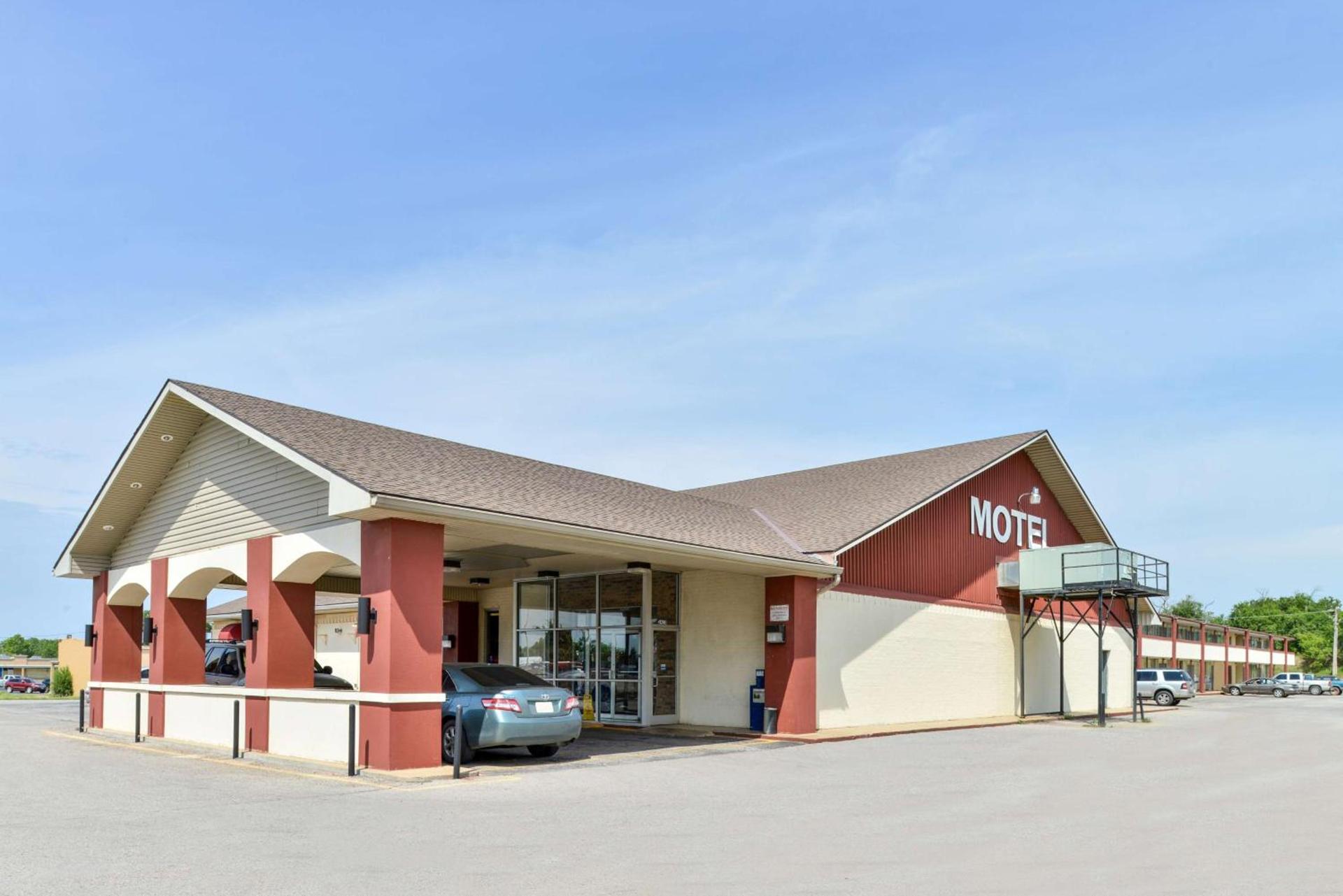 Castle Inn & Suites Anadarko photo 4