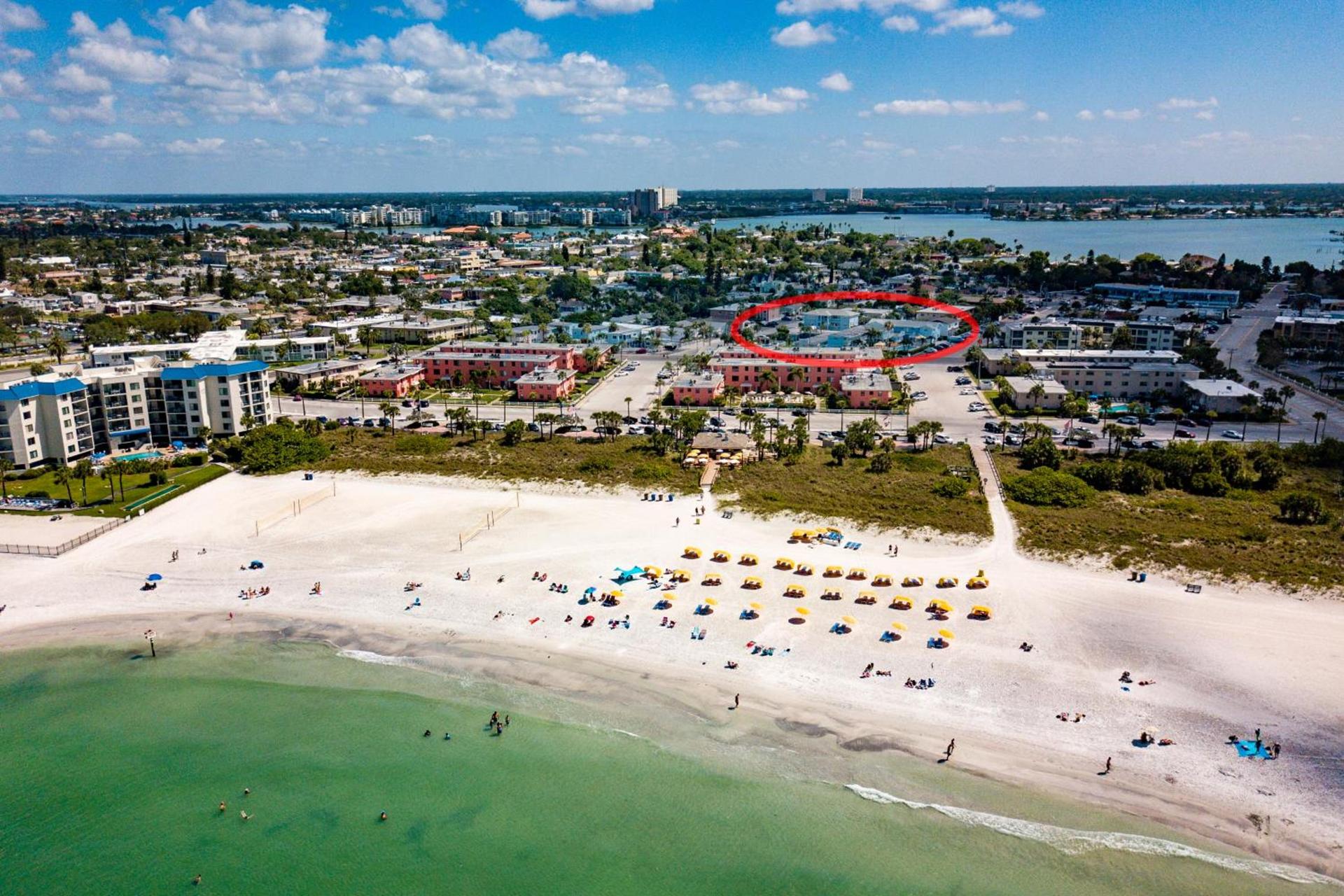 St. Pete Beach Suites photo 16