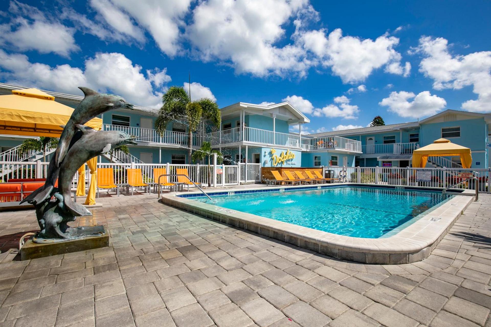 St. Pete Beach Suites photo 11