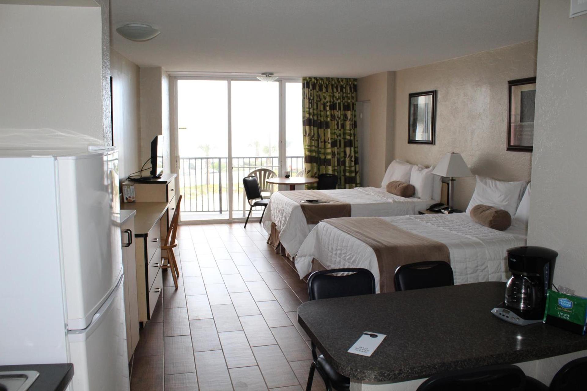 Cove Motel Oceanfront photo 28