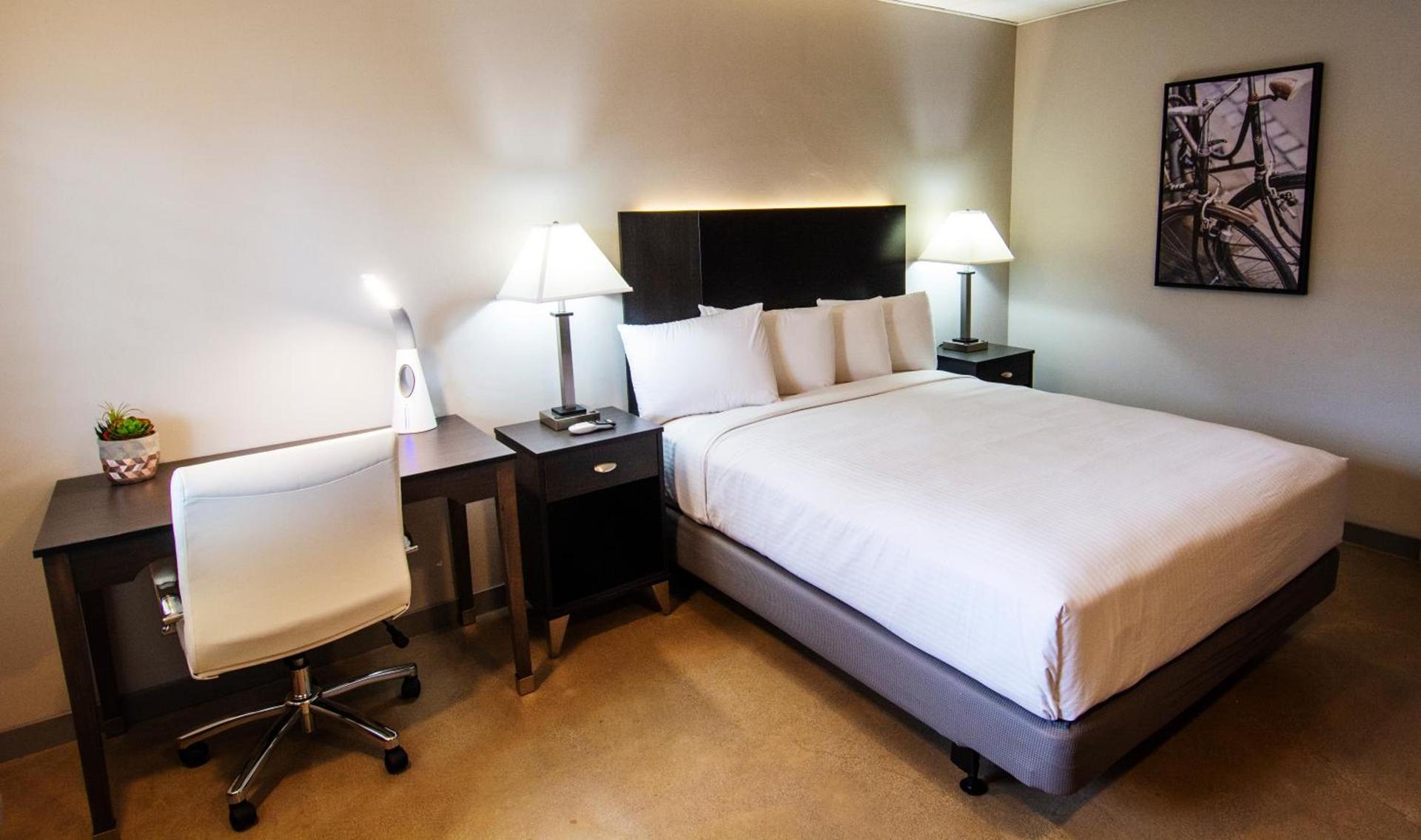 Americana Modern Hotel photo 20
