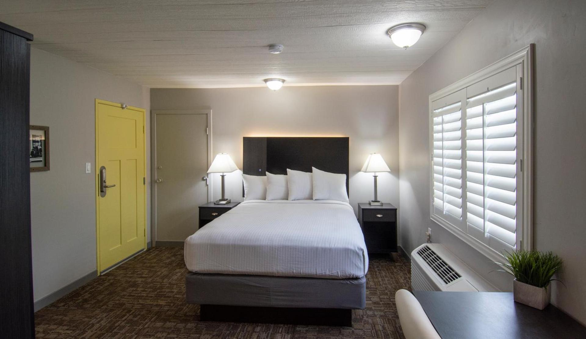 Americana Modern Hotel photo 18