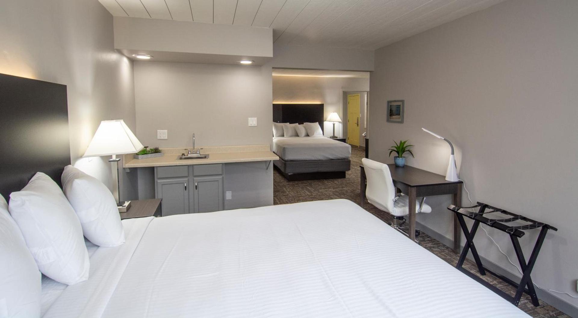 Americana Modern Hotel photo 14