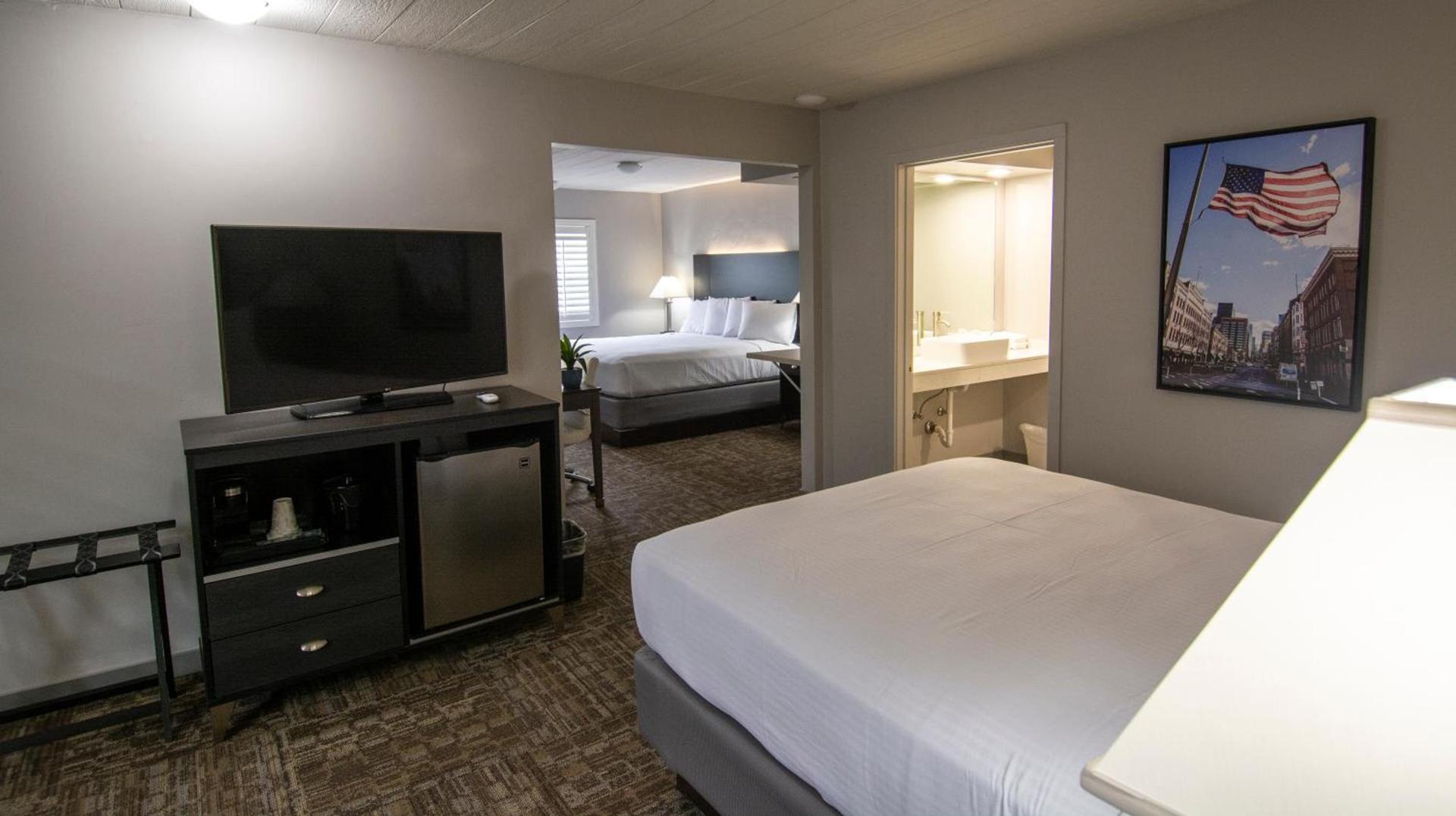 Americana Modern Hotel photo 13