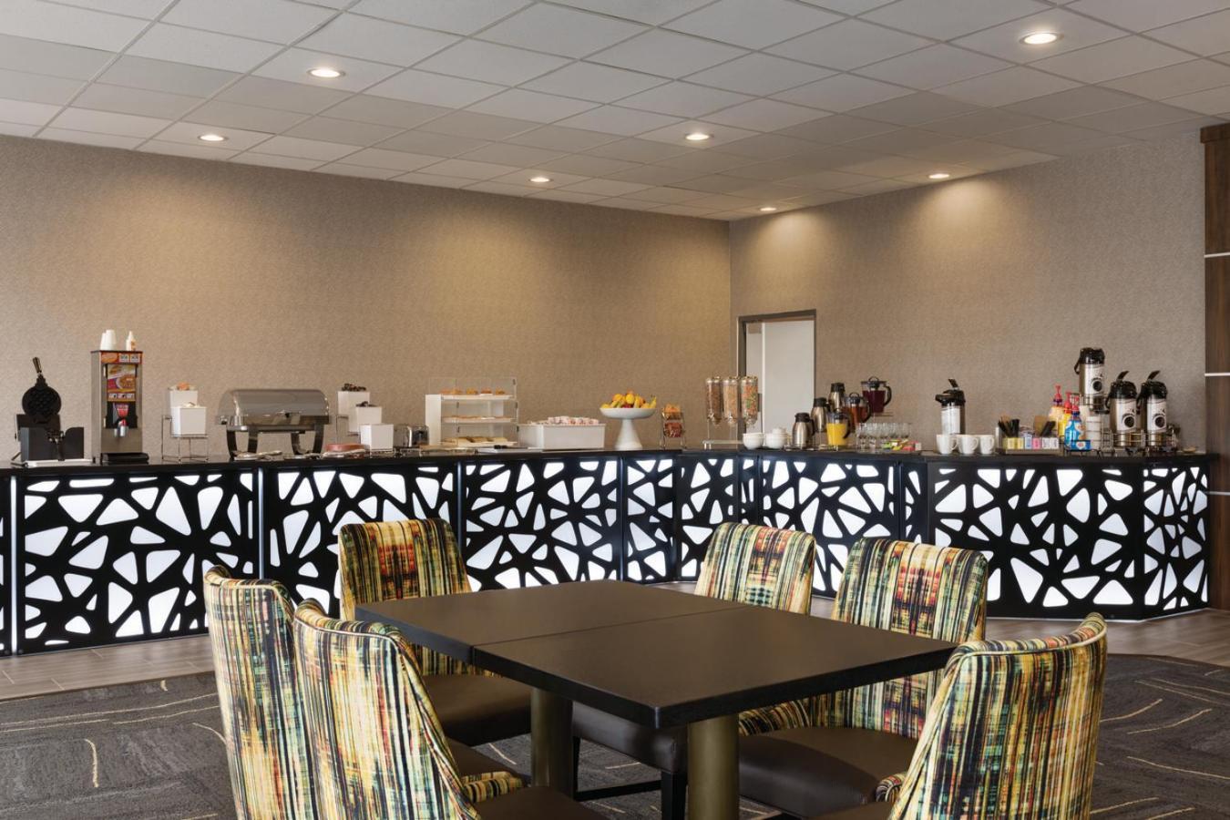 Verta Hotel McAllen photo 23