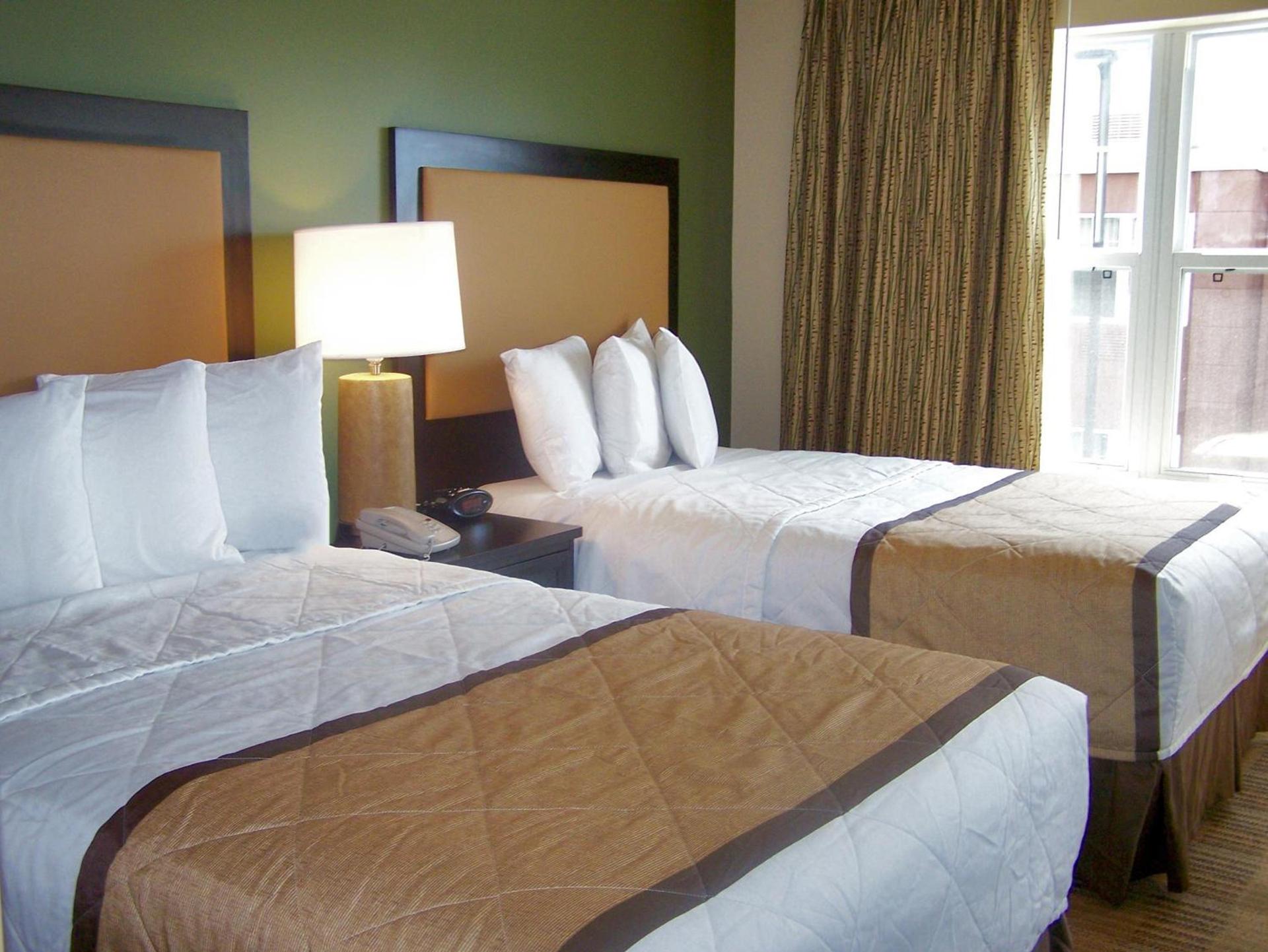 Sonesta Simply Suites Stafford photo 9