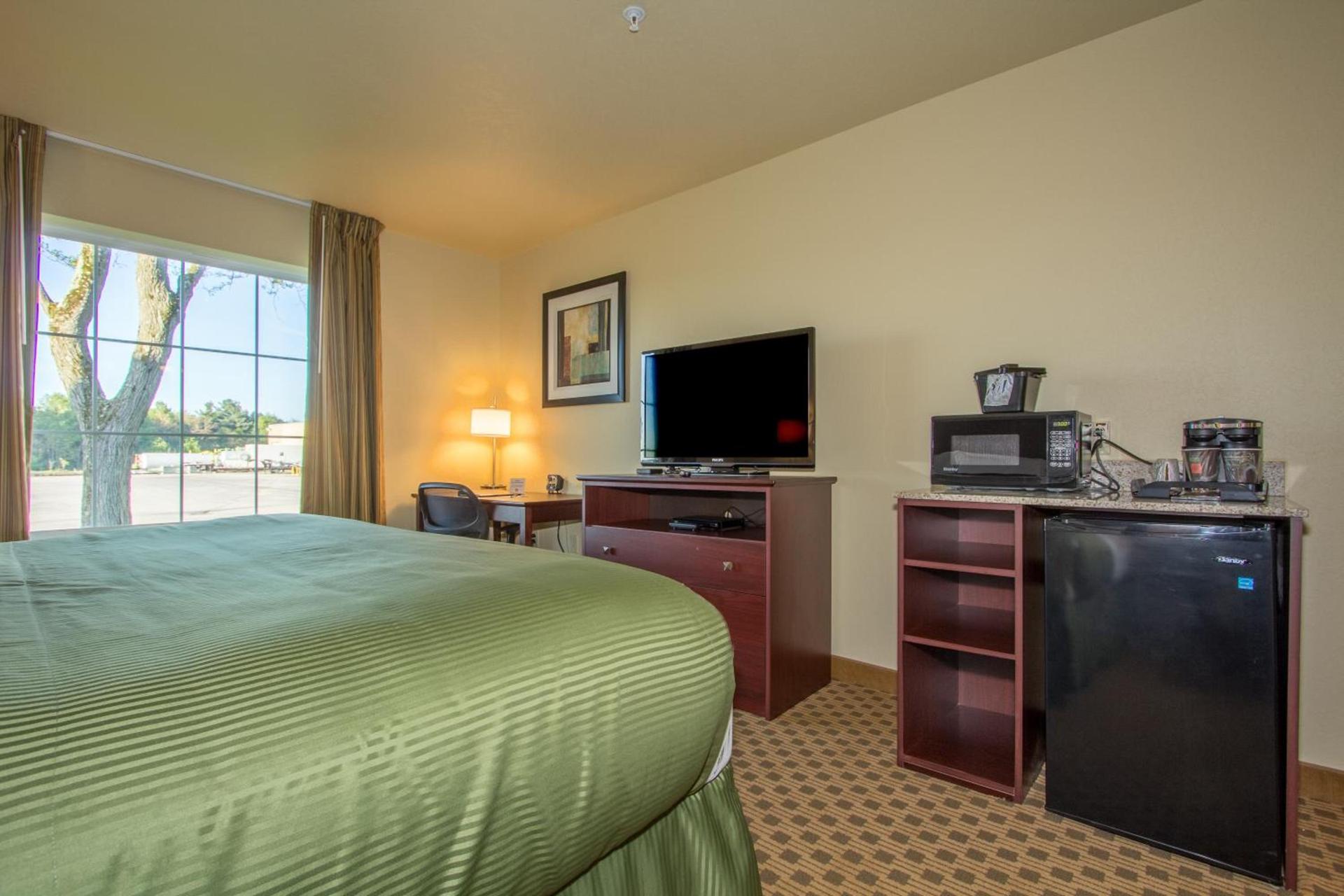 Cobblestone Inn & Suites - Corry photo 15
