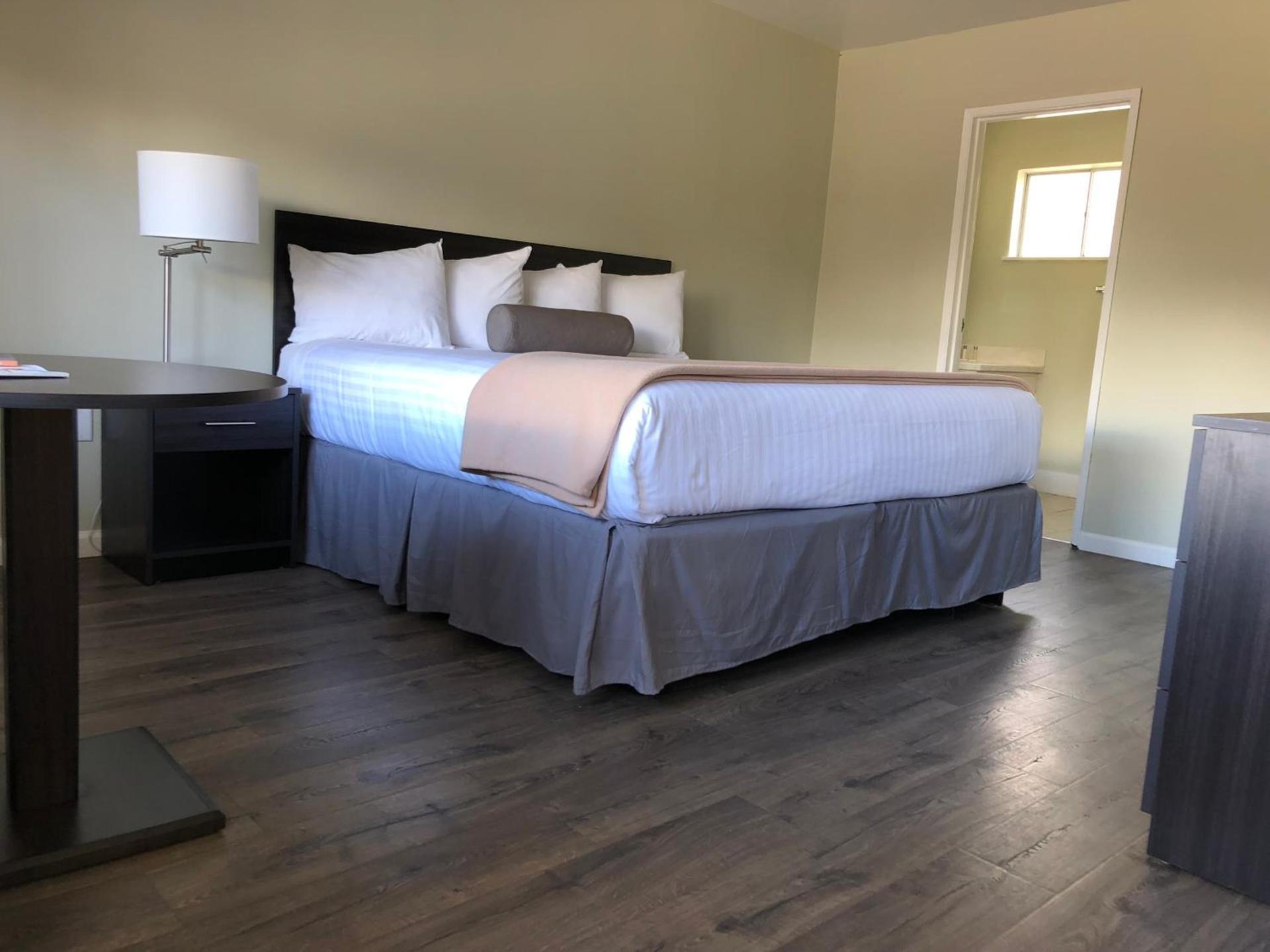 Hotel Elevation photo 30