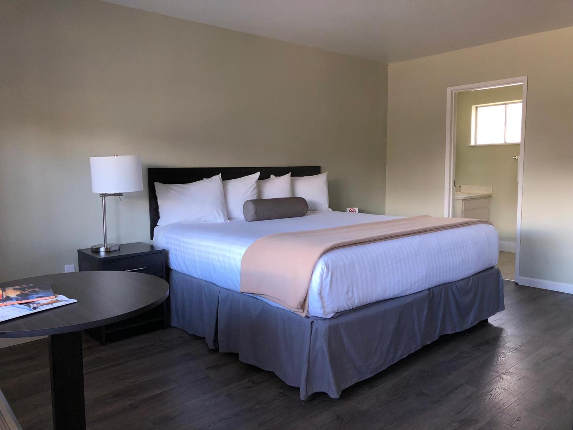 Hotel Elevation photo 32