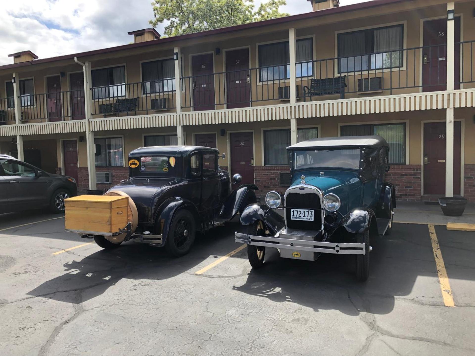 Klamath Motor Lodge photo 31