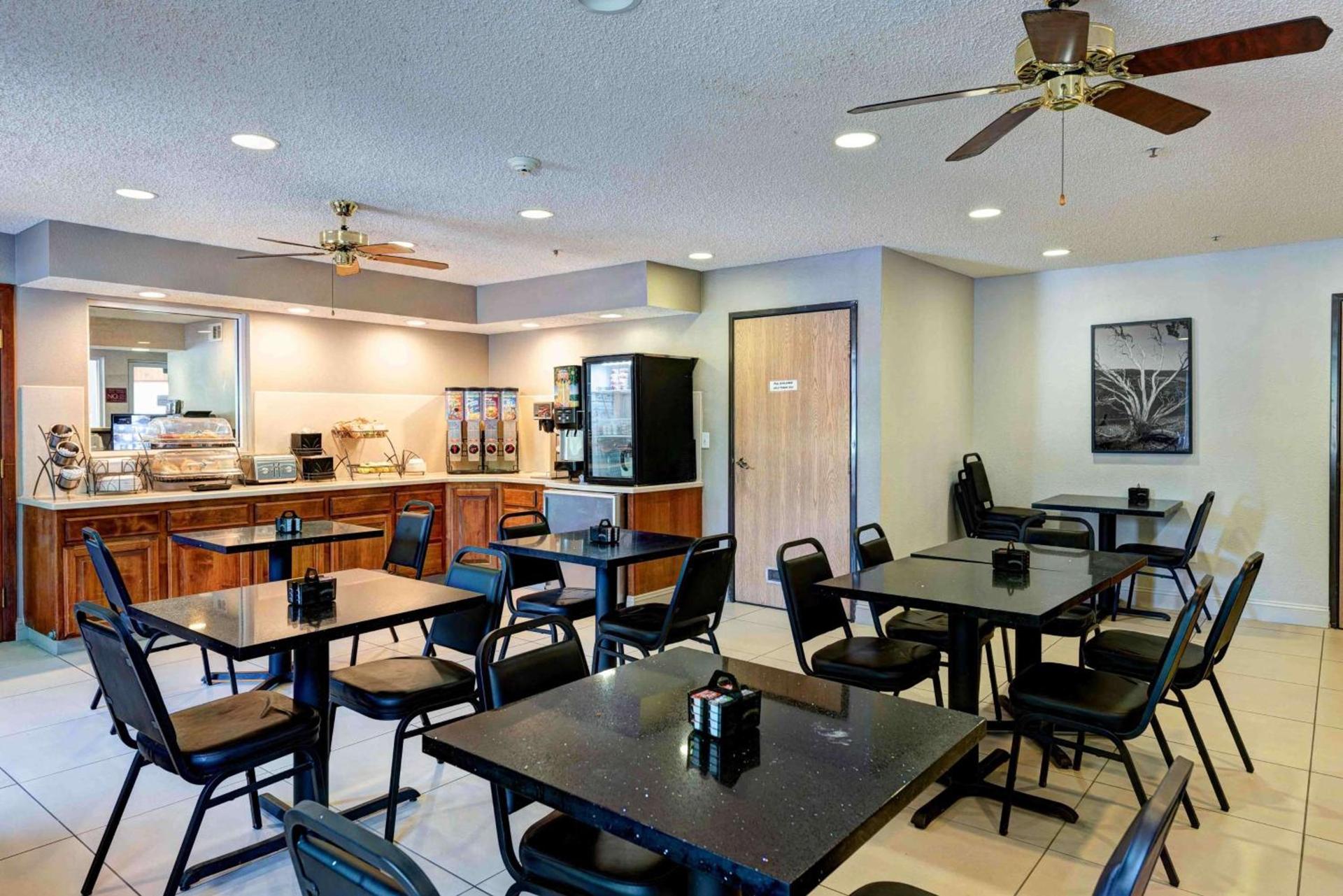 SureStay Plus Hotel by Best Western Redding photo 3