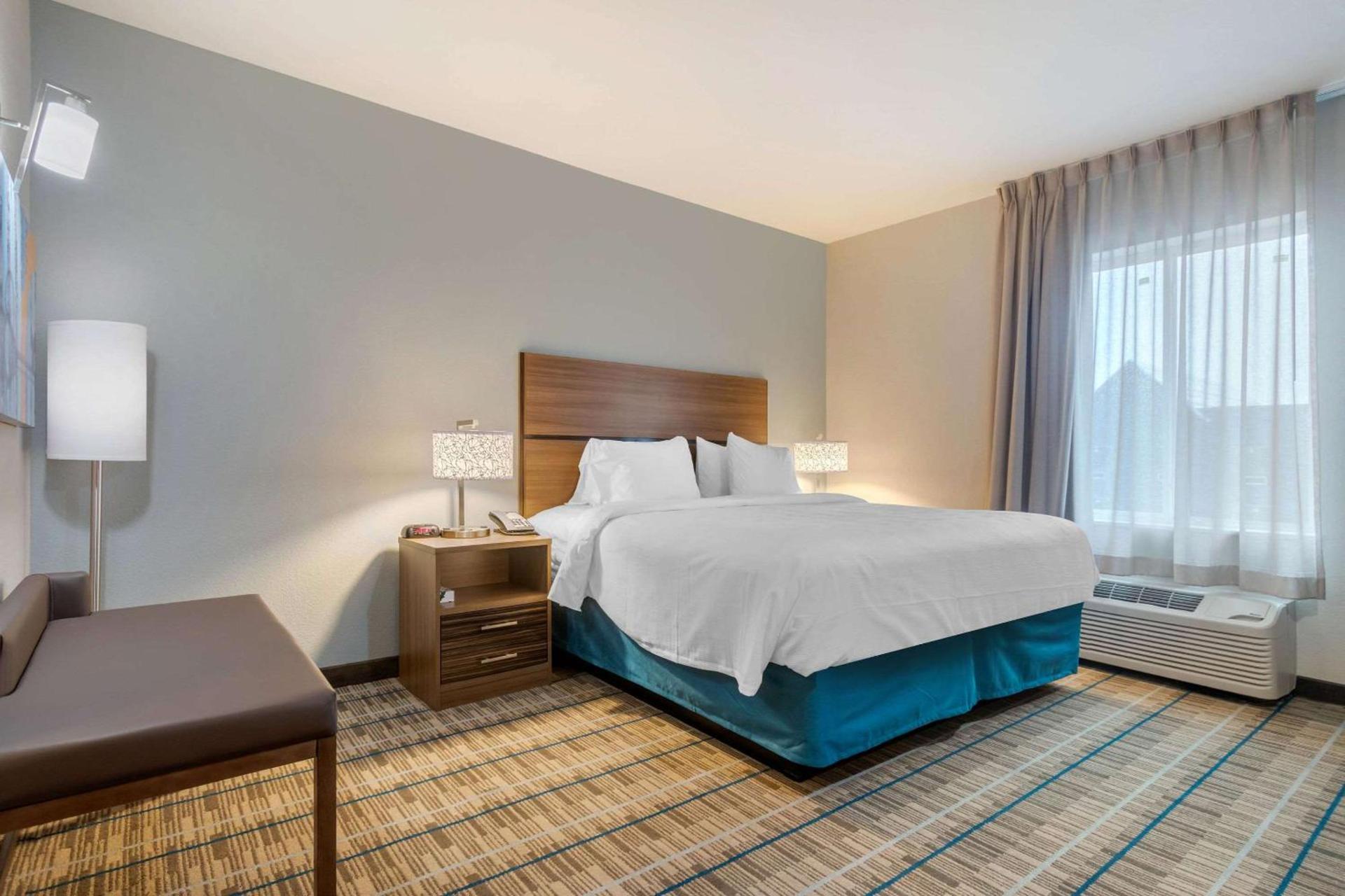 MainStay Suites Bricktown - near Medical Center photo 6