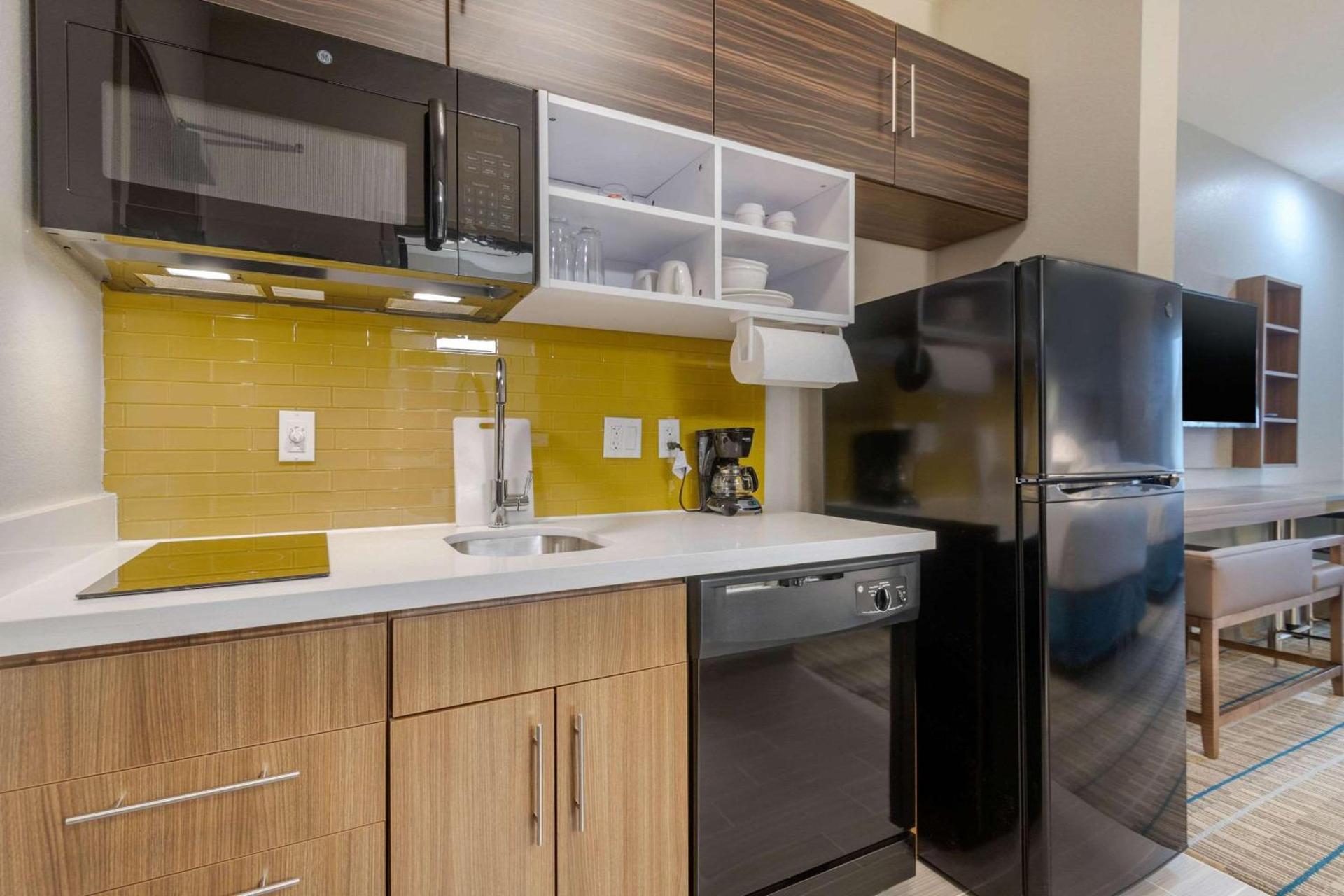 MainStay Suites Bricktown - near Medical Center photo 19