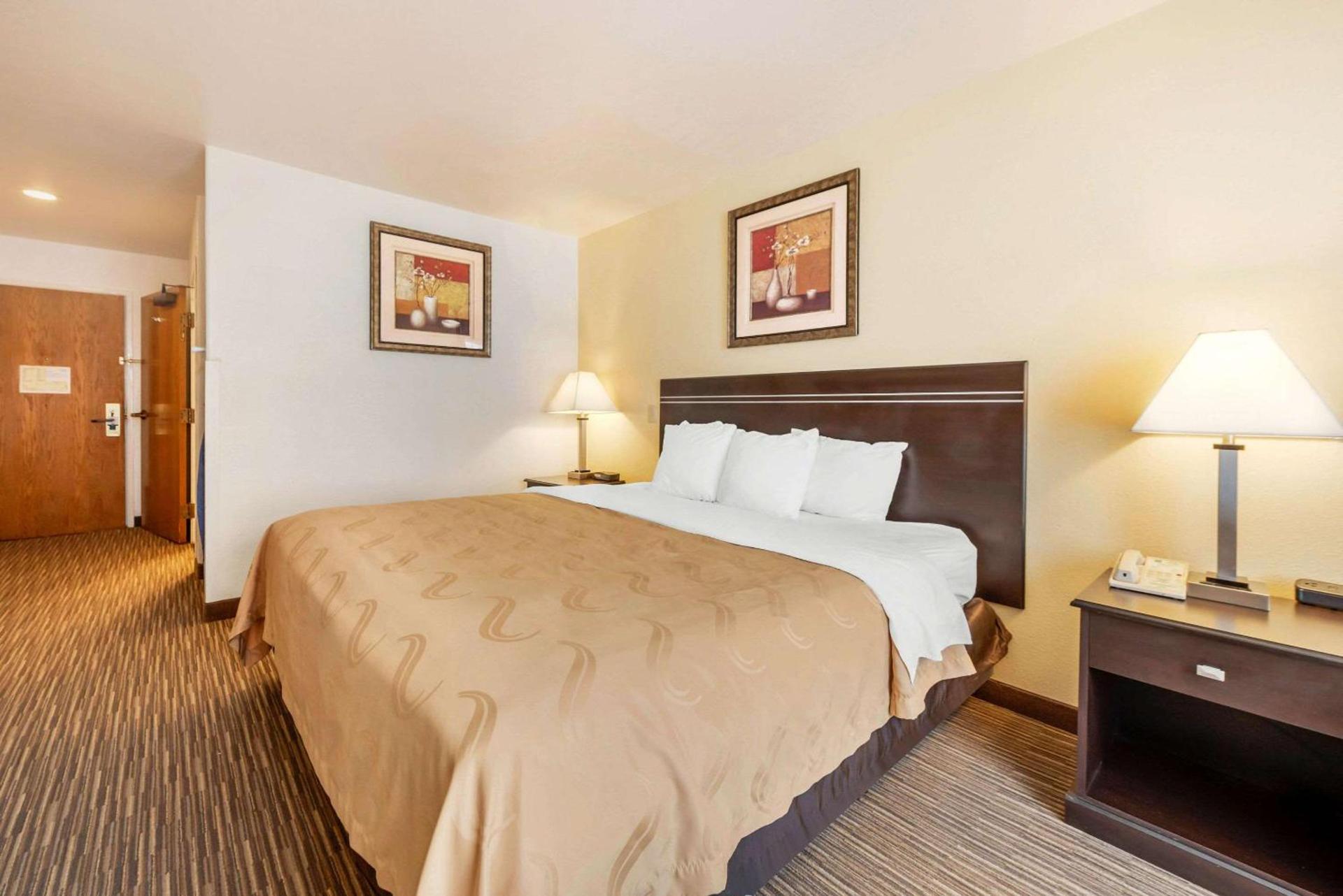 Quality Inn & Suites Limon photo 24