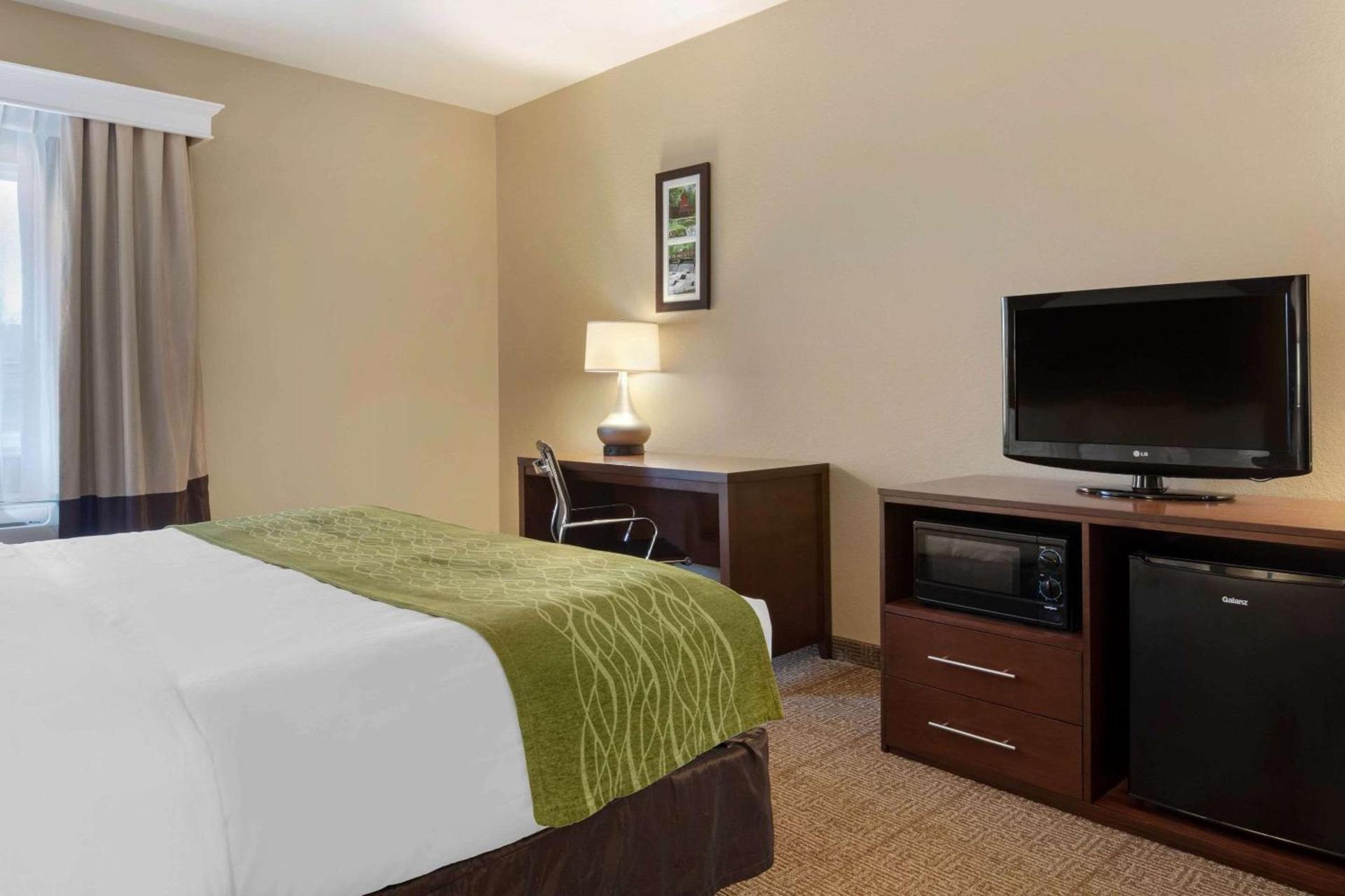 Comfort Inn Willow Springs US 60 and US 63 photo 10