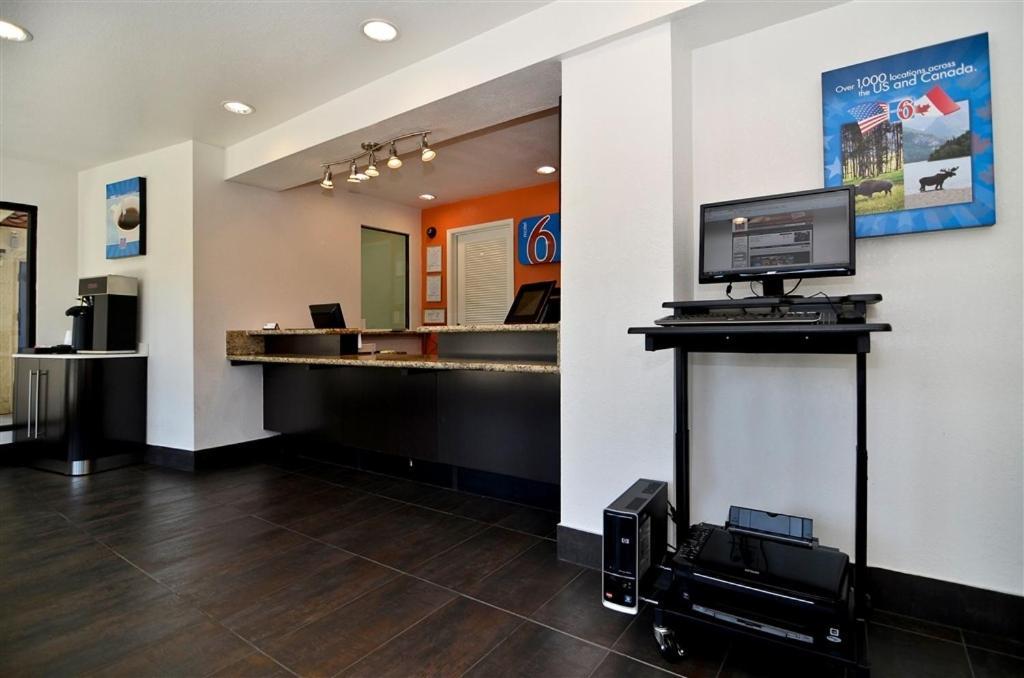 Motel 6-Fairfield, CA - Napa Valley photo 42
