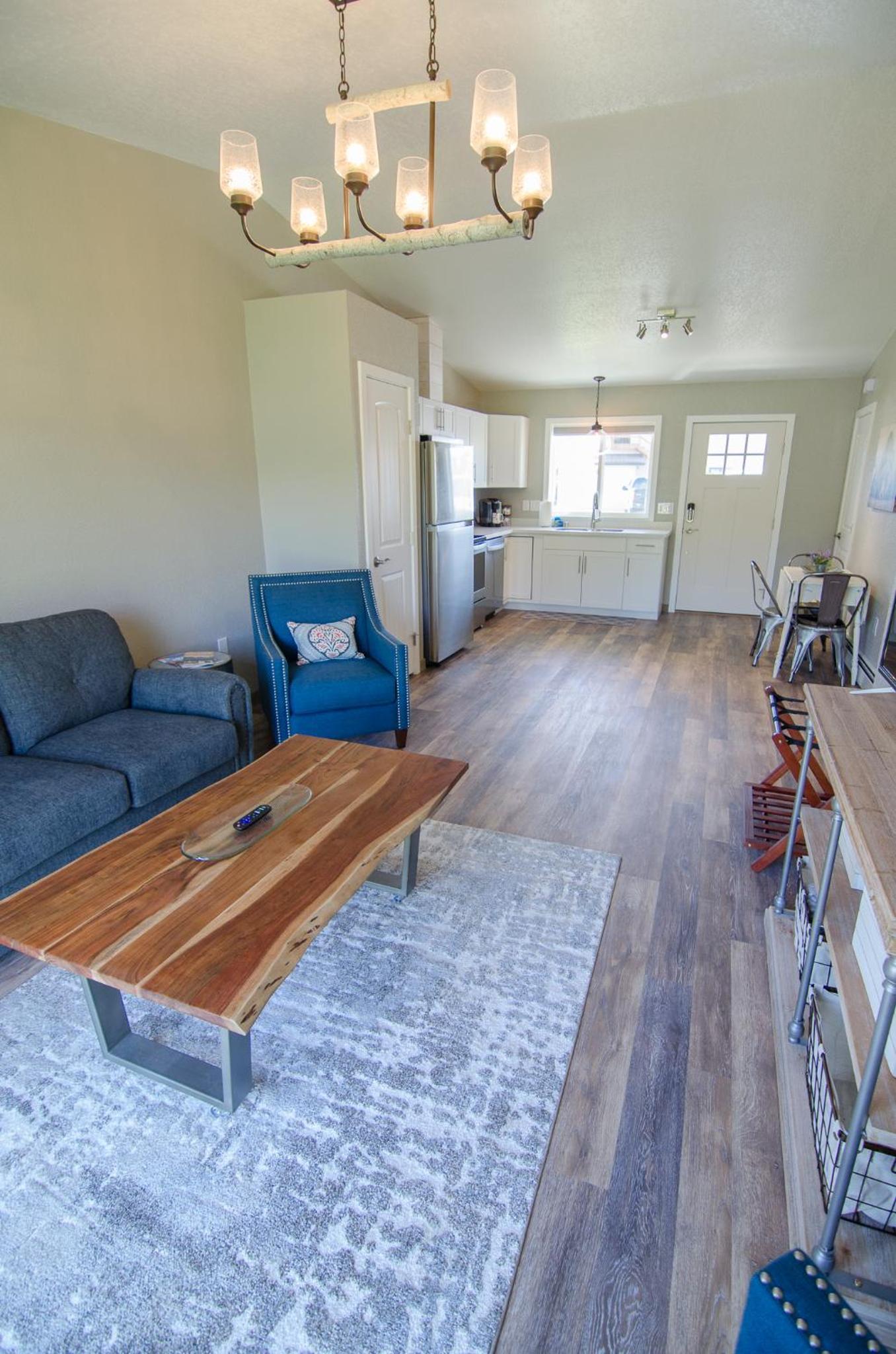 Colony Suites photo 32
