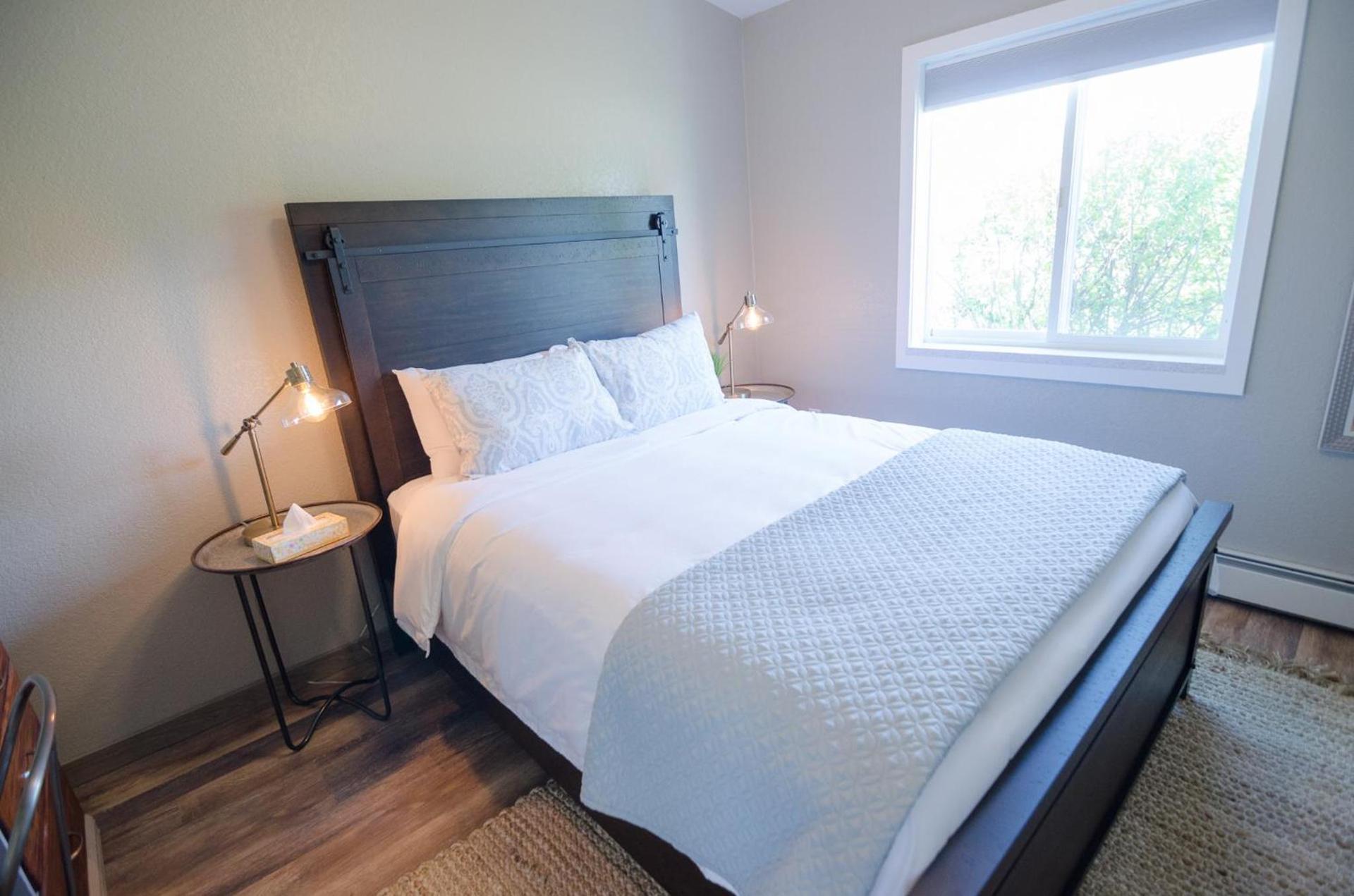 Colony Suites photo 67