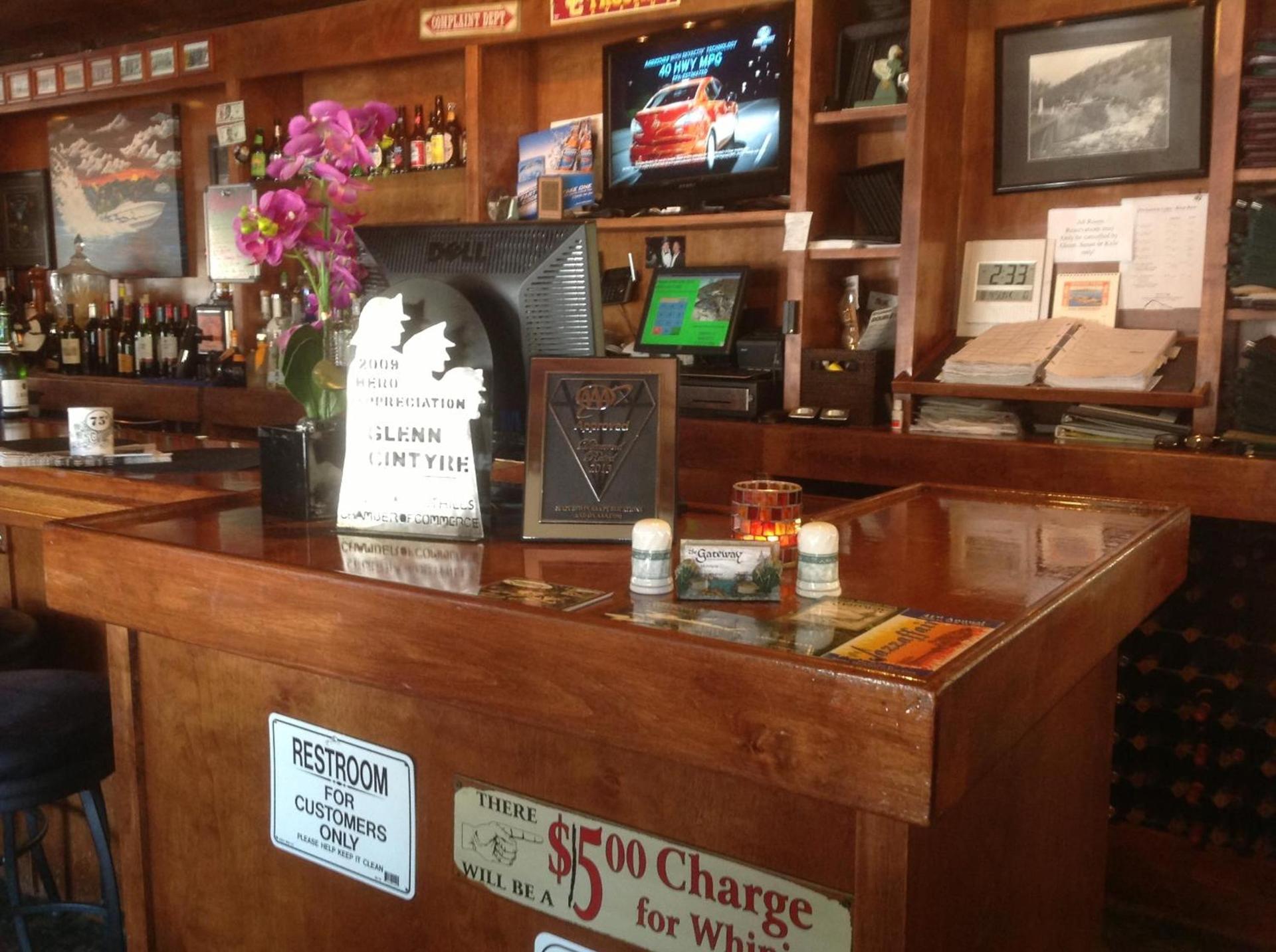 The Gateway Restaurant & Lodge photo 20