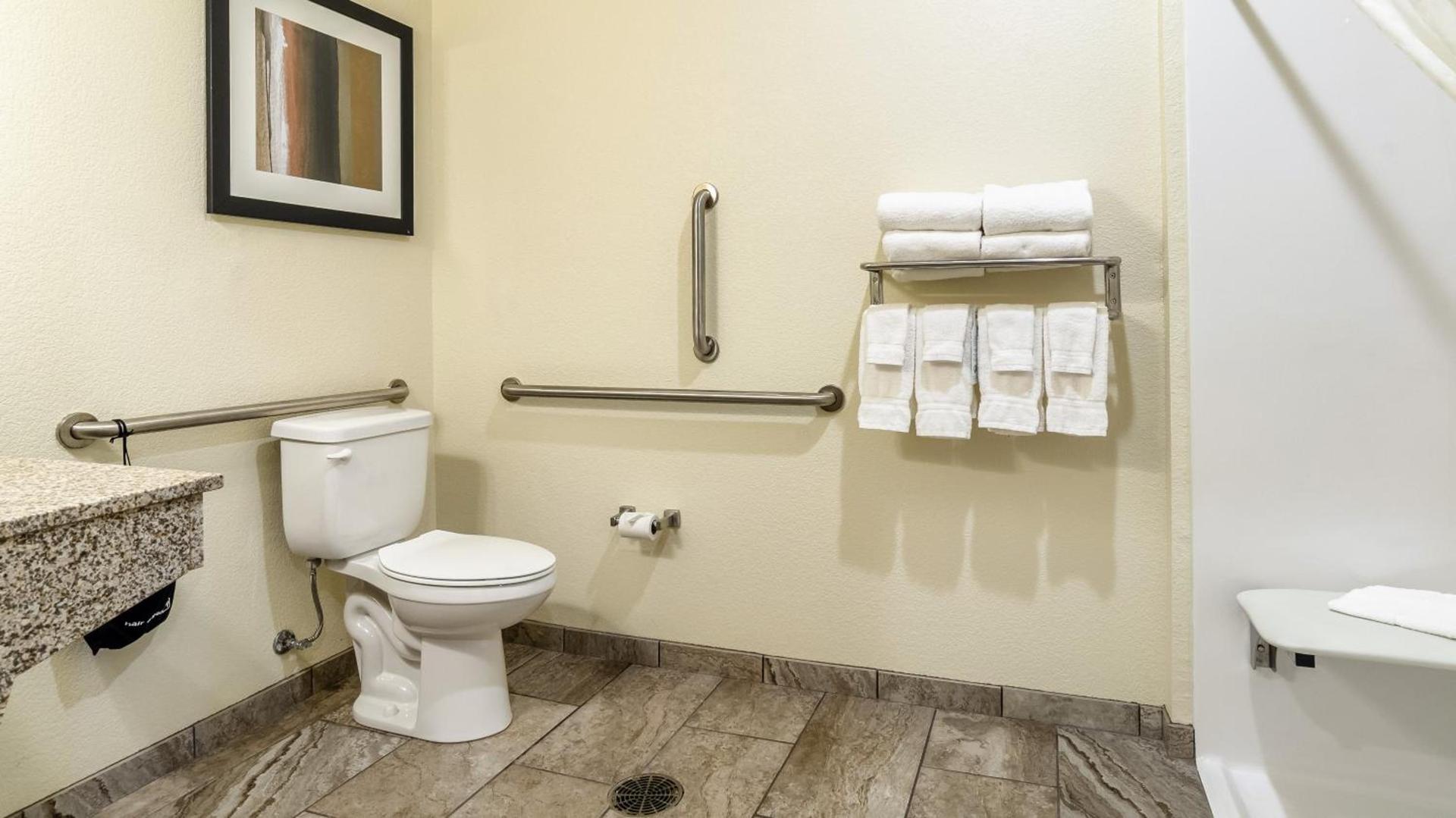 Cobblestone Hotel & Suites - Gering/Scottsbluff photo 5