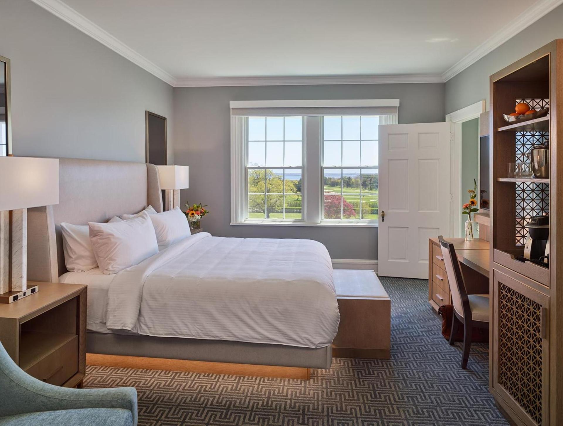 Seaview Hotel photo 37