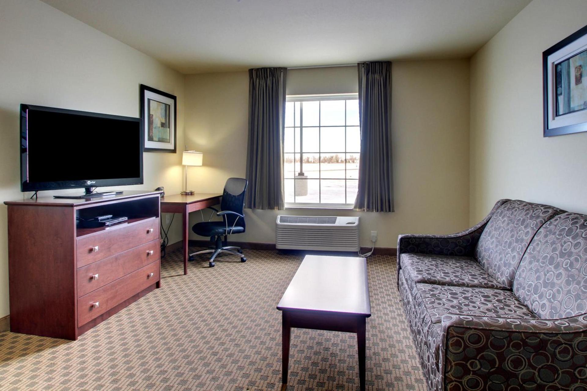 Cobblestone Inn & Suites - Harvey photo 11