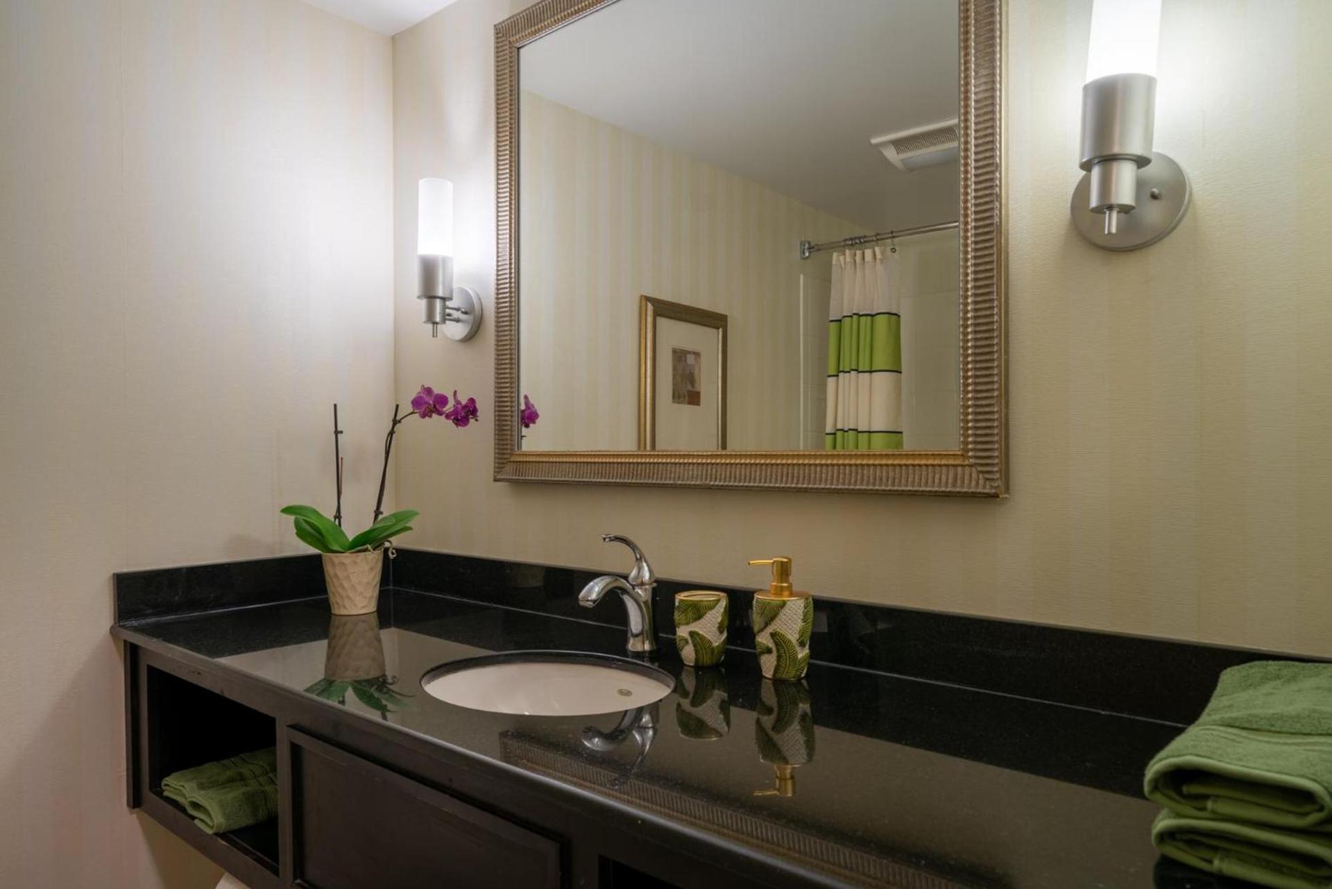 City Express by Marriott Washington, DC Northeast photo 17
