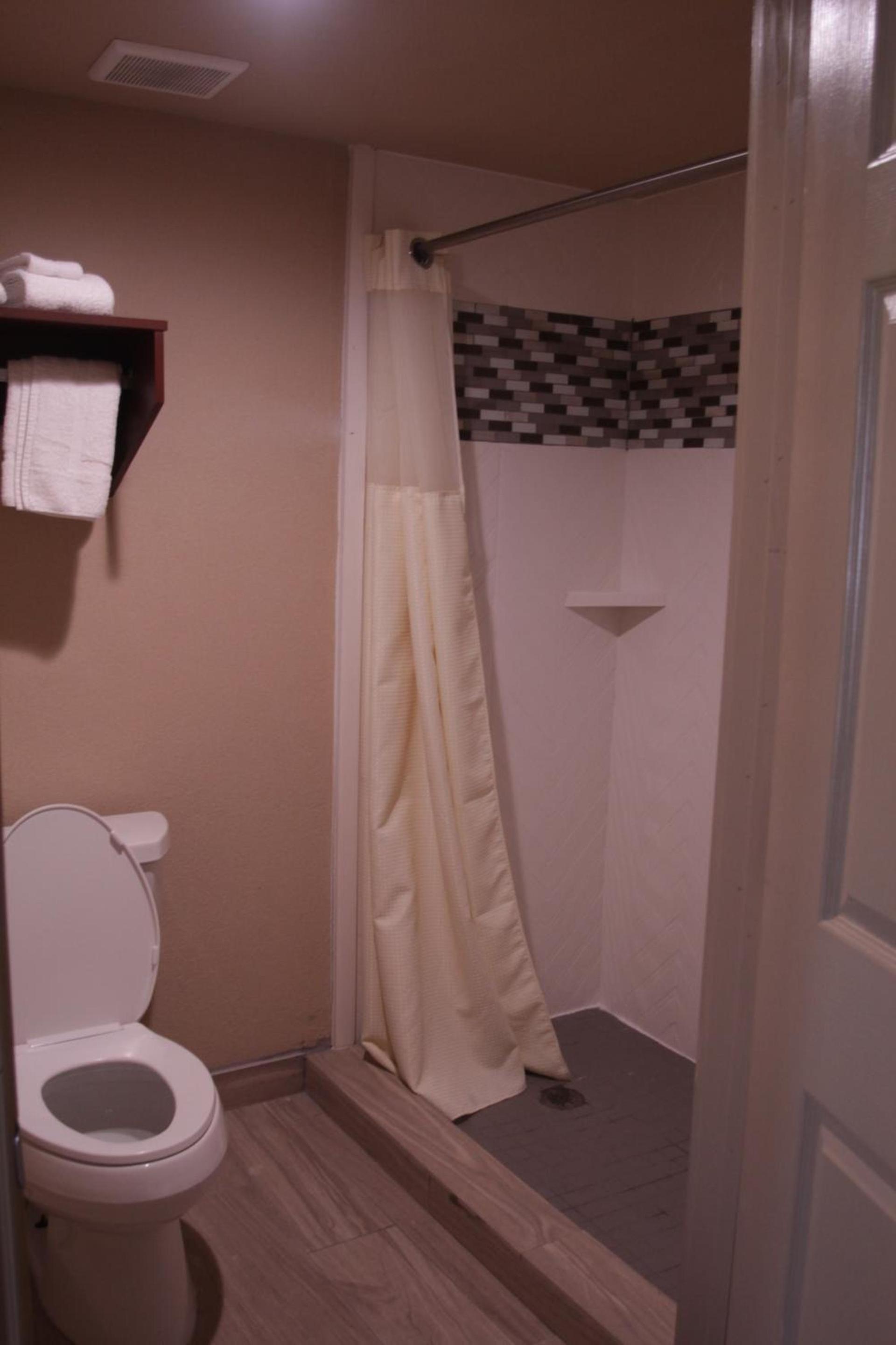 Americas Best Value Inn Port Aransas photo 50