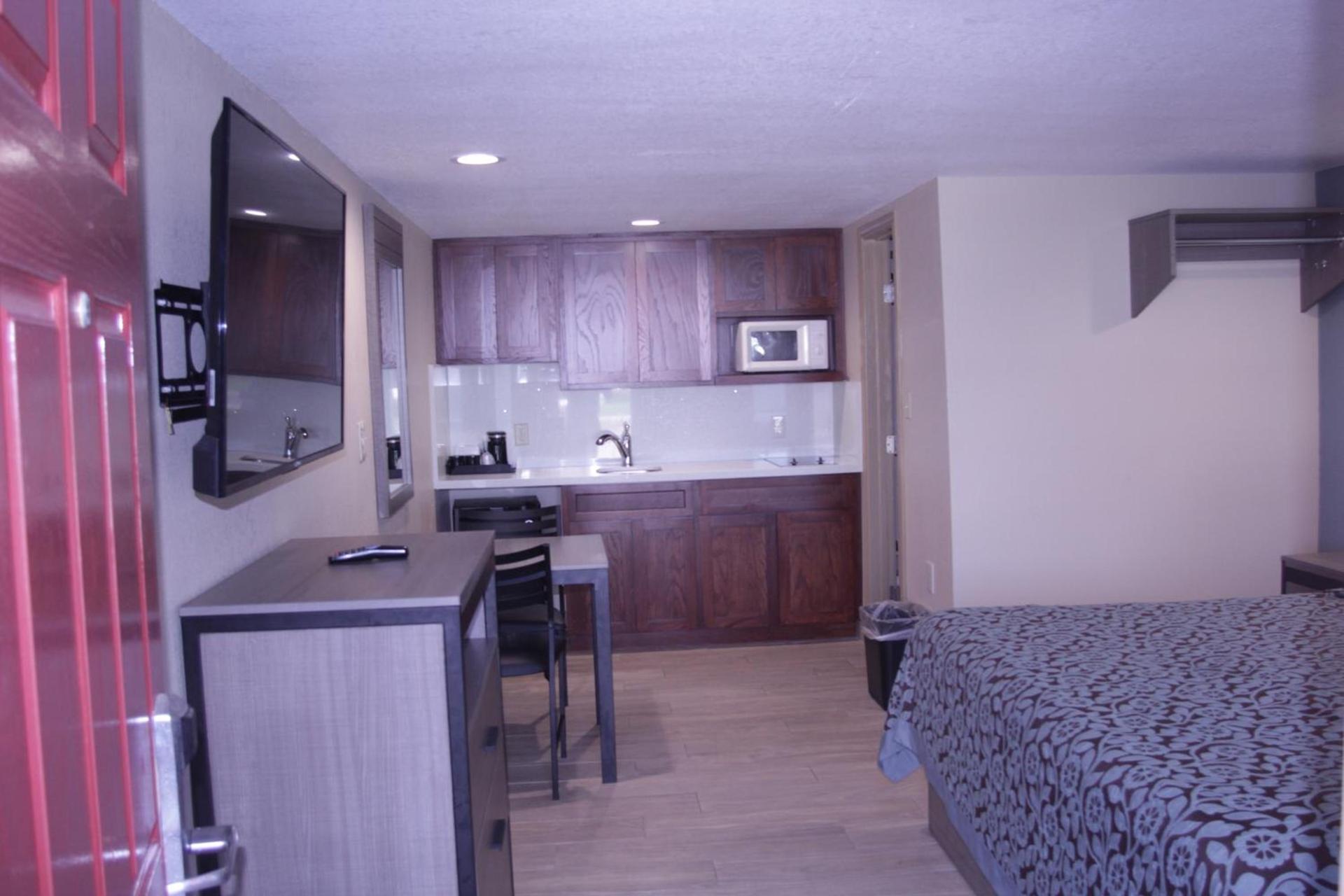 Americas Best Value Inn Port Aransas photo 38