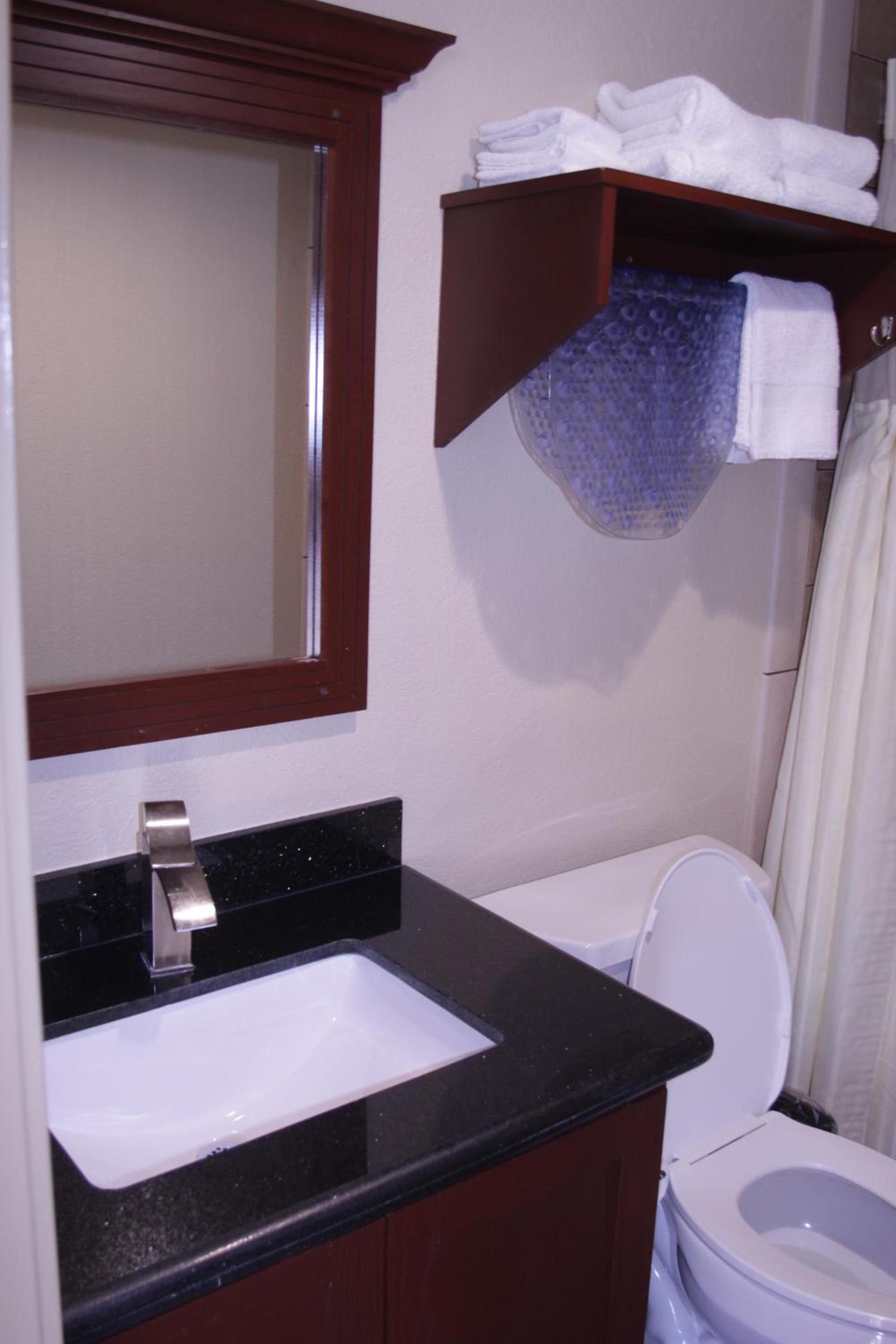 Americas Best Value Inn Port Aransas photo 28