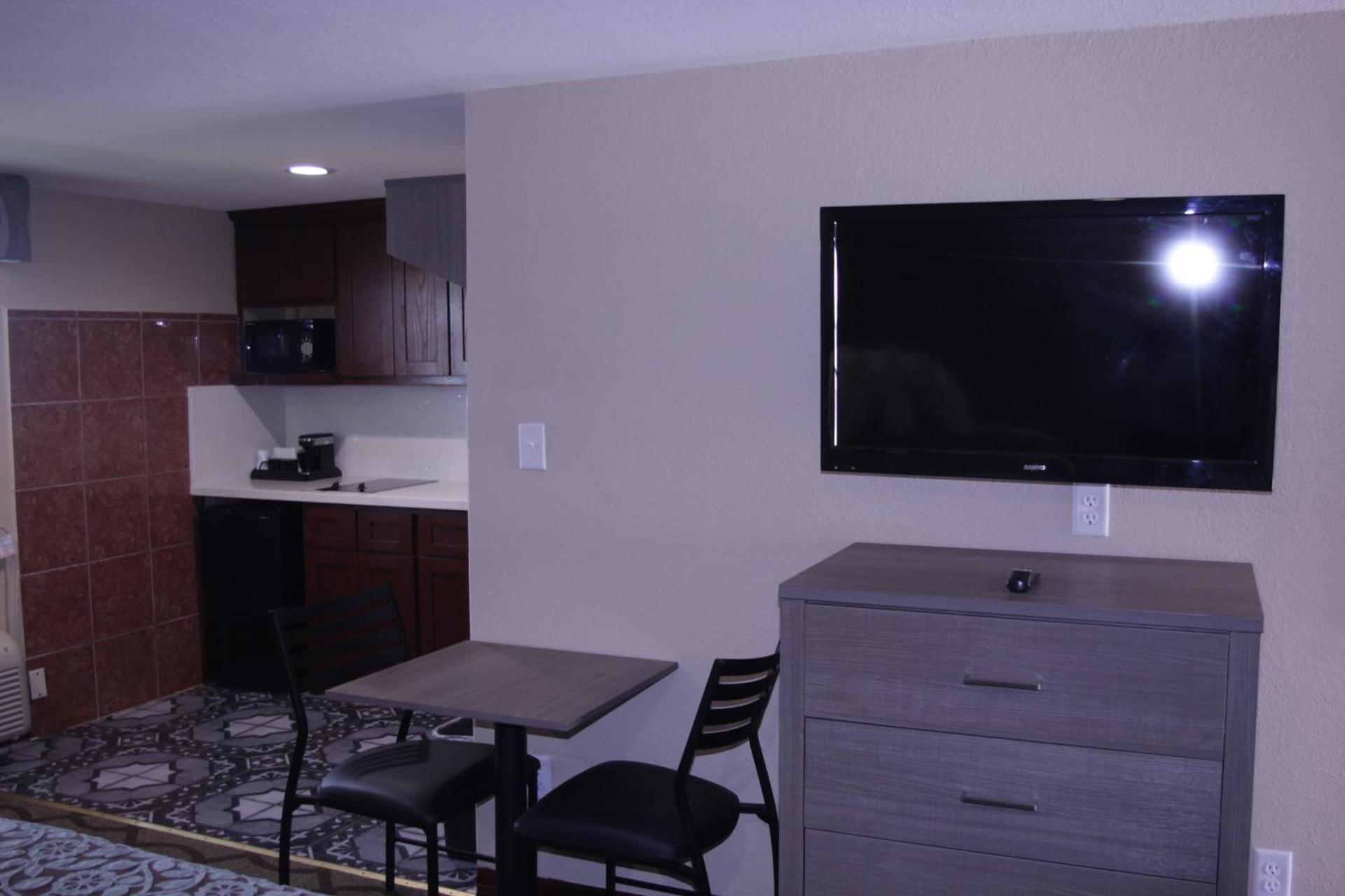 Americas Best Value Inn Port Aransas photo 25