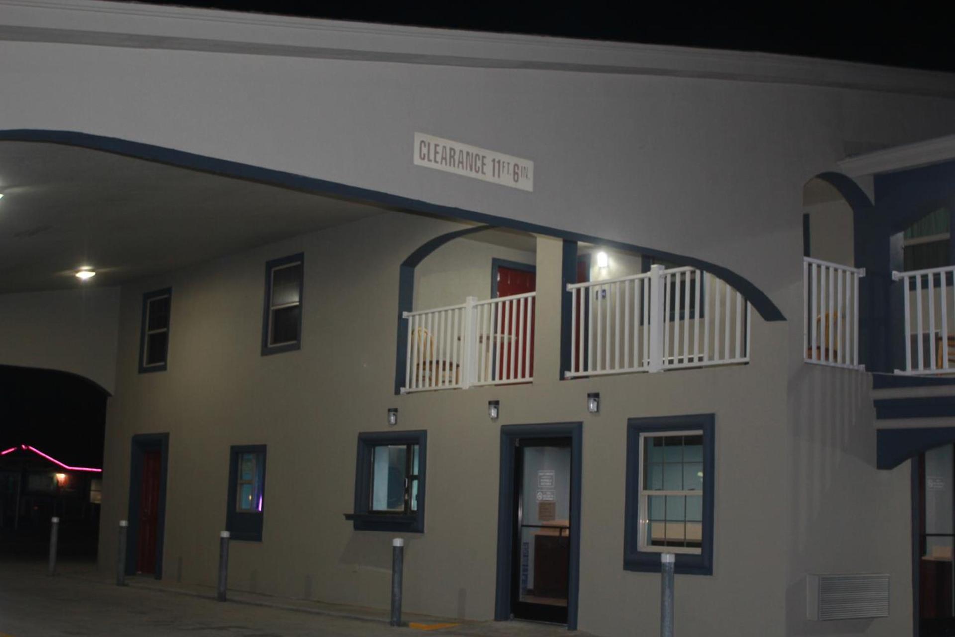 Americas Best Value Inn Port Aransas photo 8
