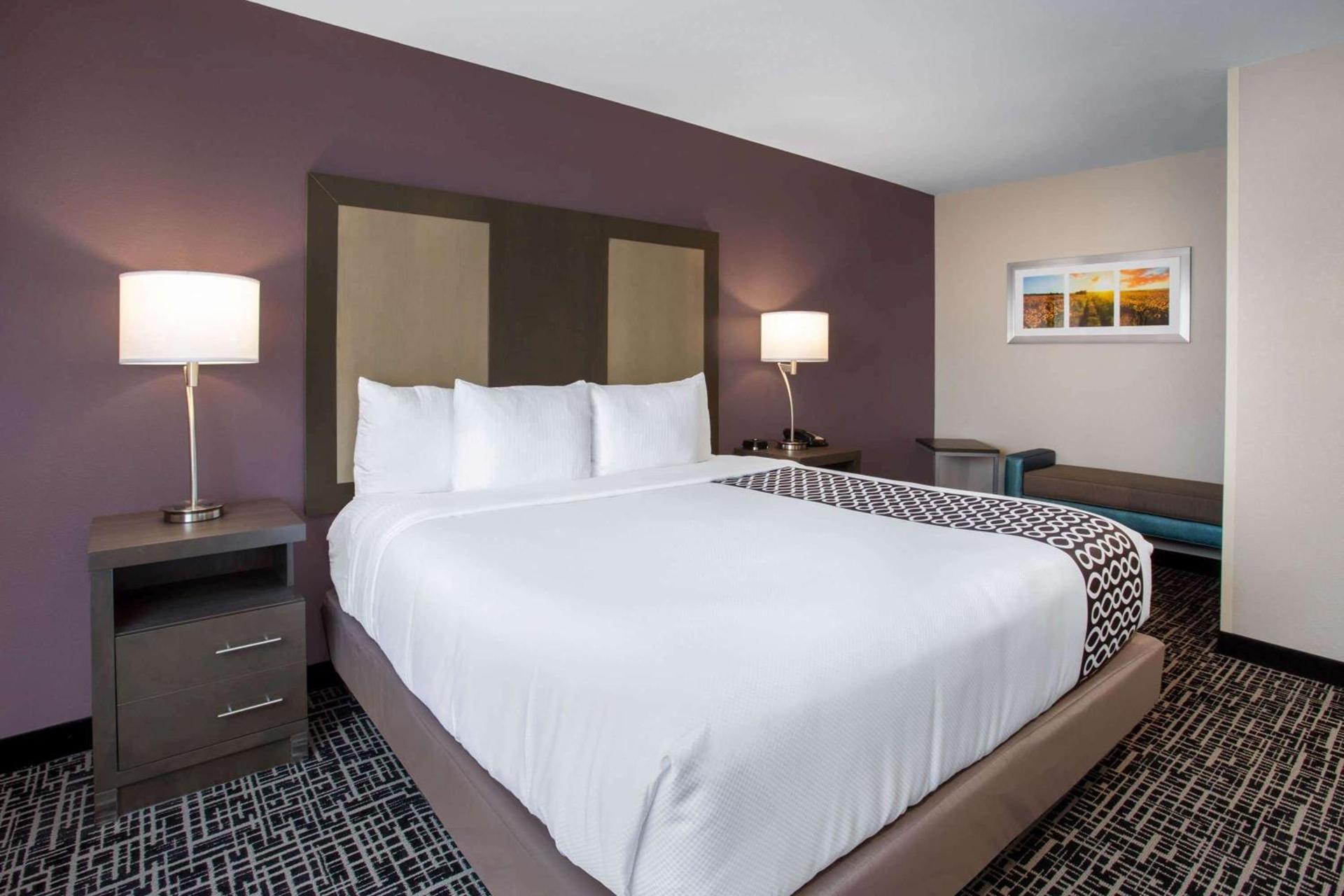 La Quinta by Wyndham Wichita Airport photo 30
