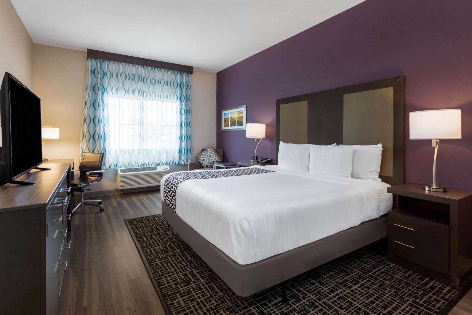 La Quinta by Wyndham Wichita Airport photo 22