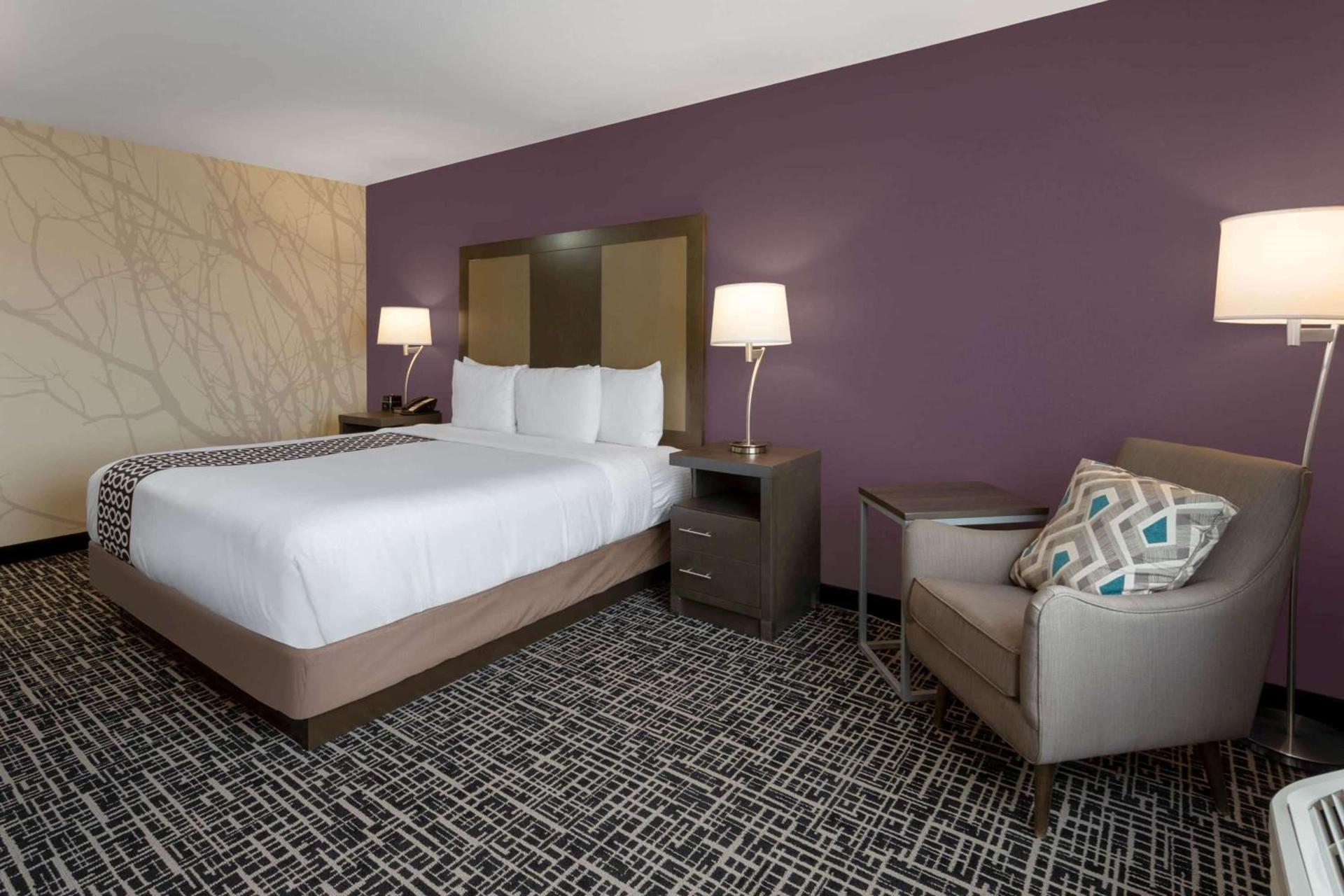 La Quinta by Wyndham Wichita Airport photo 14