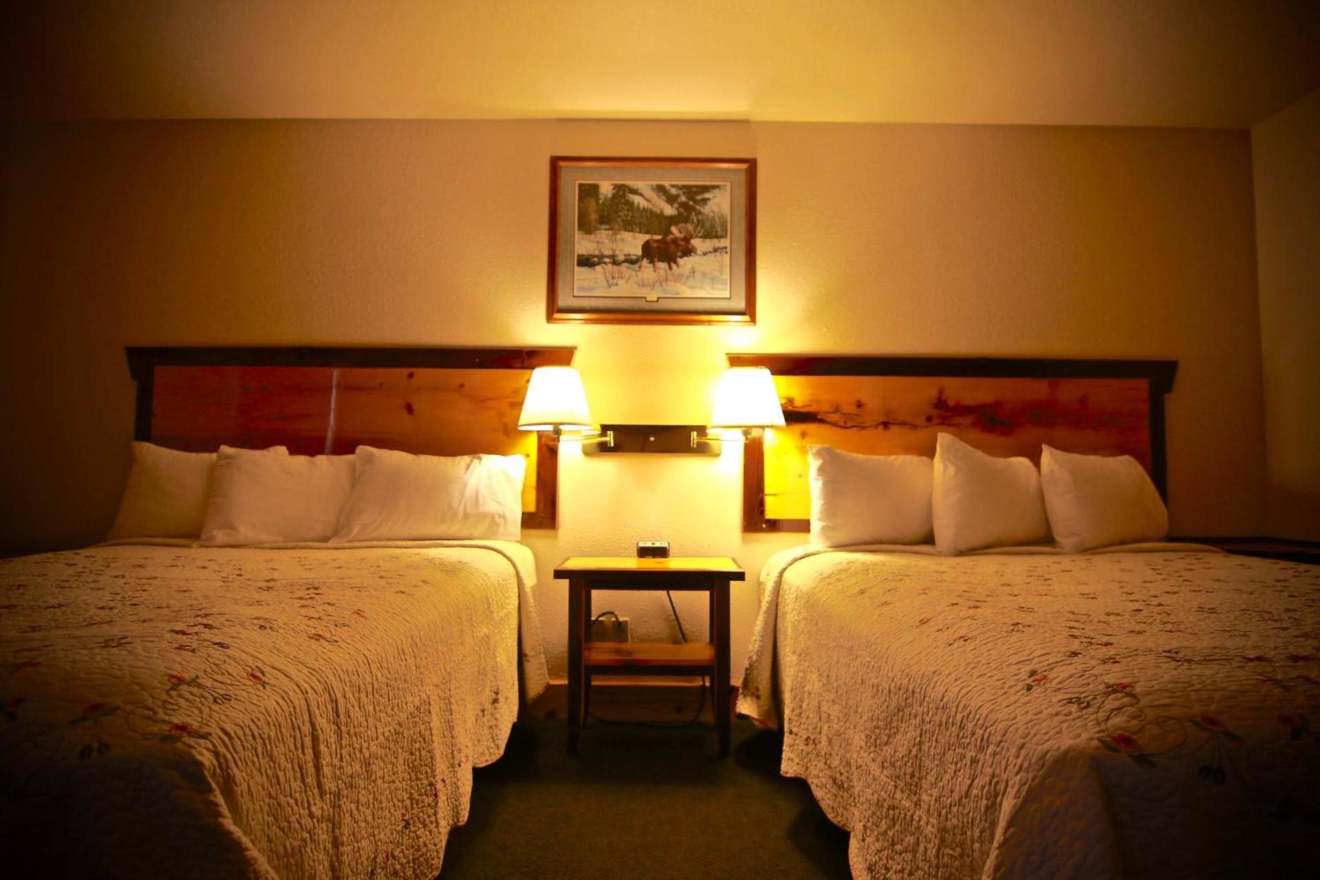 Yellowstone Village Inn and Suites photo 6