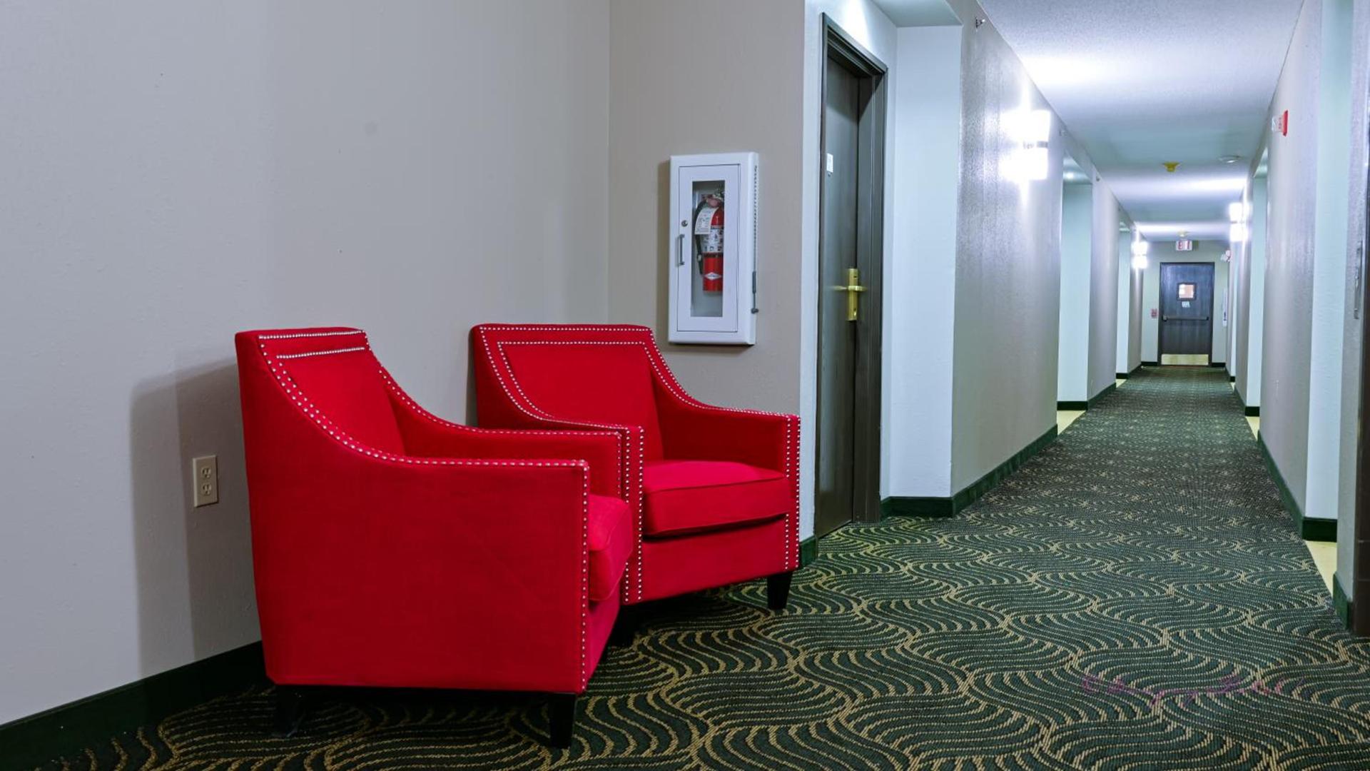 Super 8 by Wyndham High Point/Greensboro photo 55