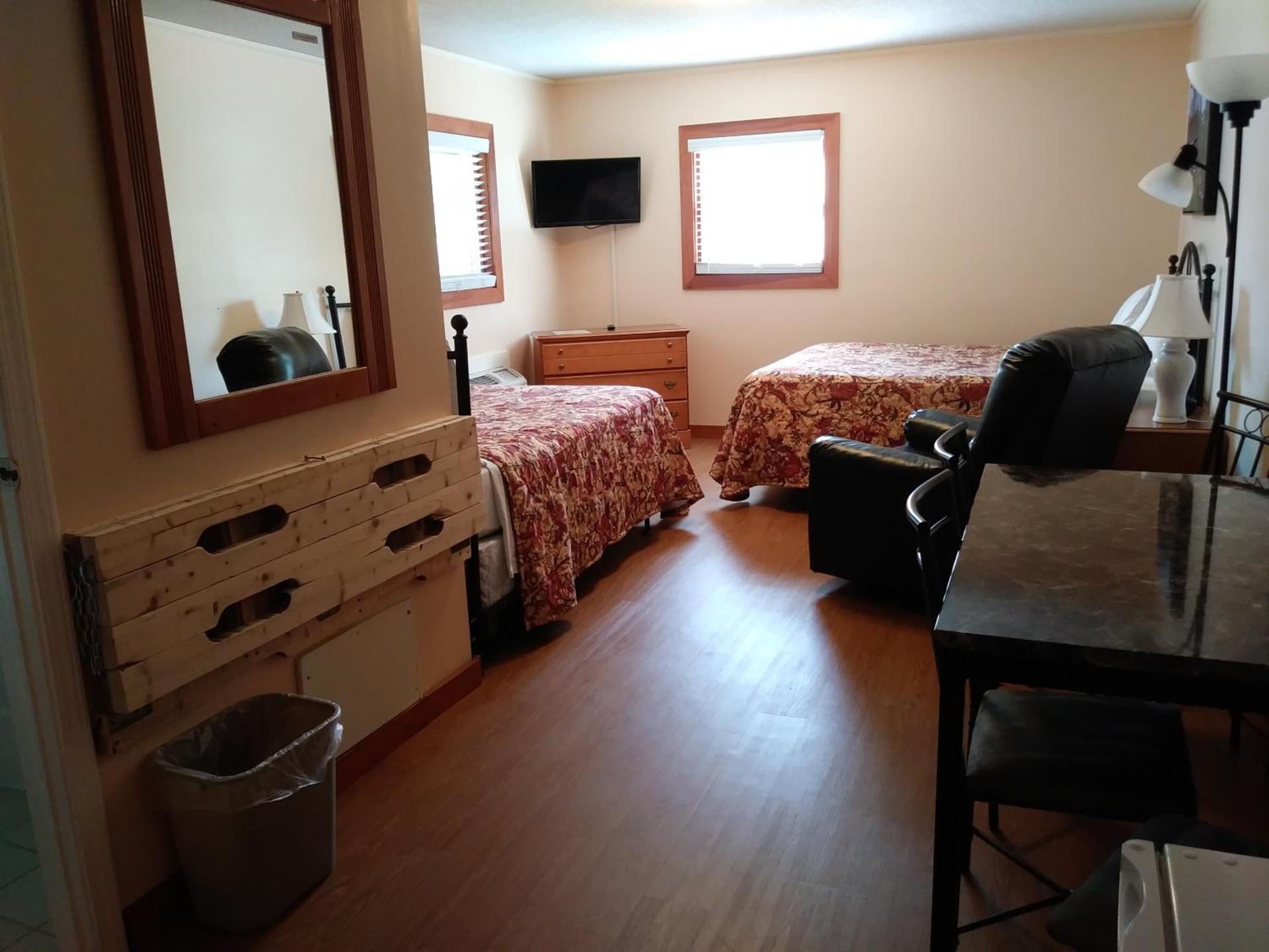 Riverbend Lodging photo 7