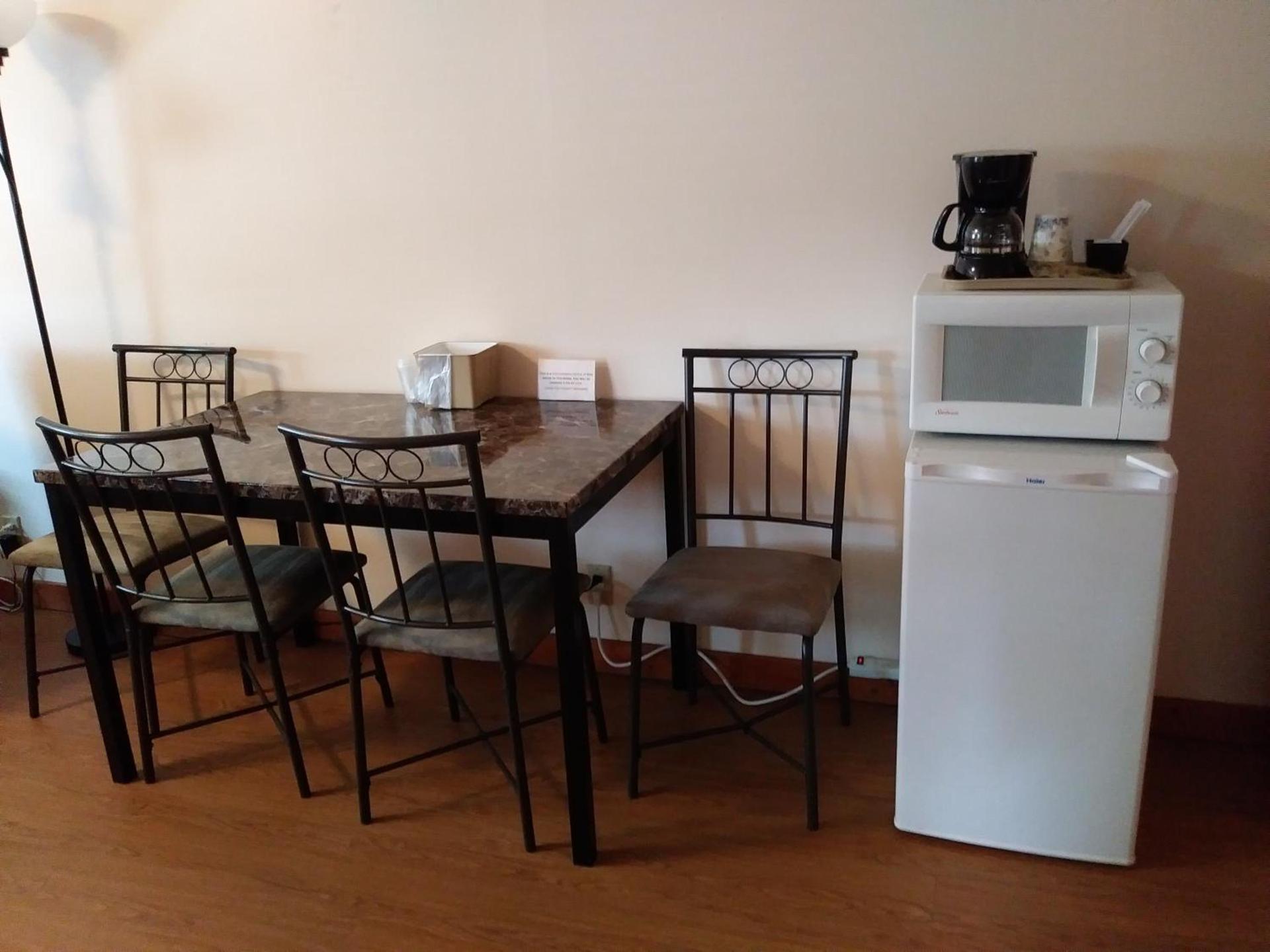 Riverbend Lodging photo 6