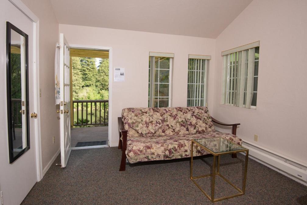 River View Garden Resort photo 36