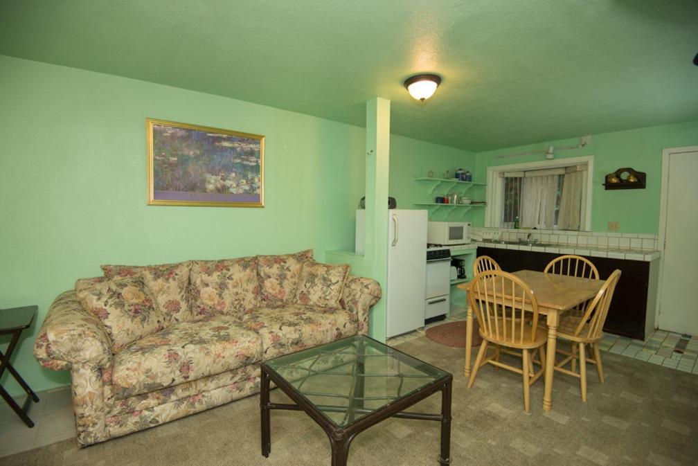 River View Garden Resort photo 27