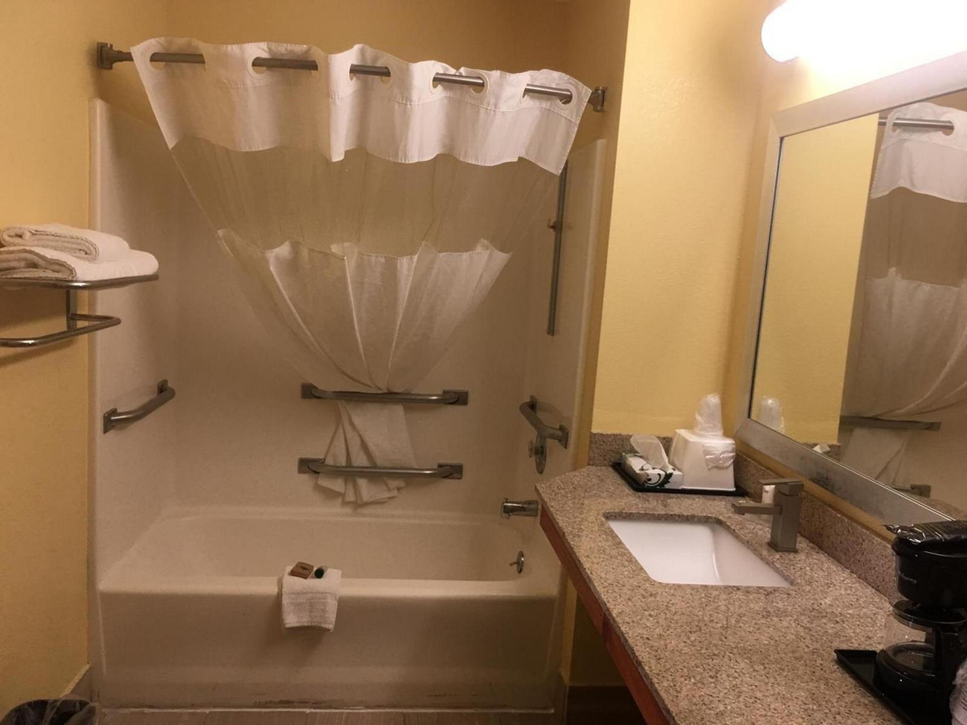Loyalty Inn Hawkinsville photo 19