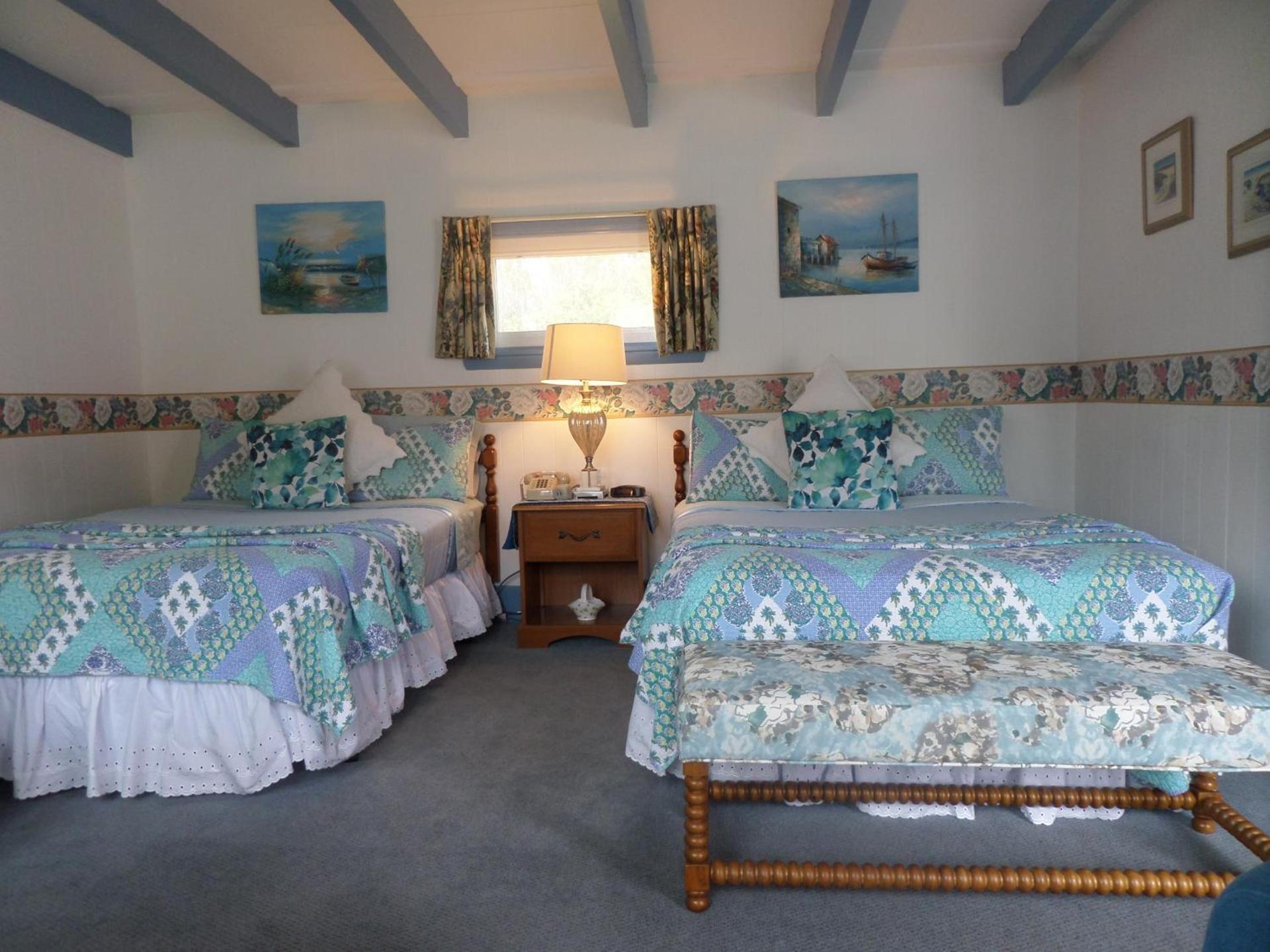 Claddagh Motel & Suites photo 18
