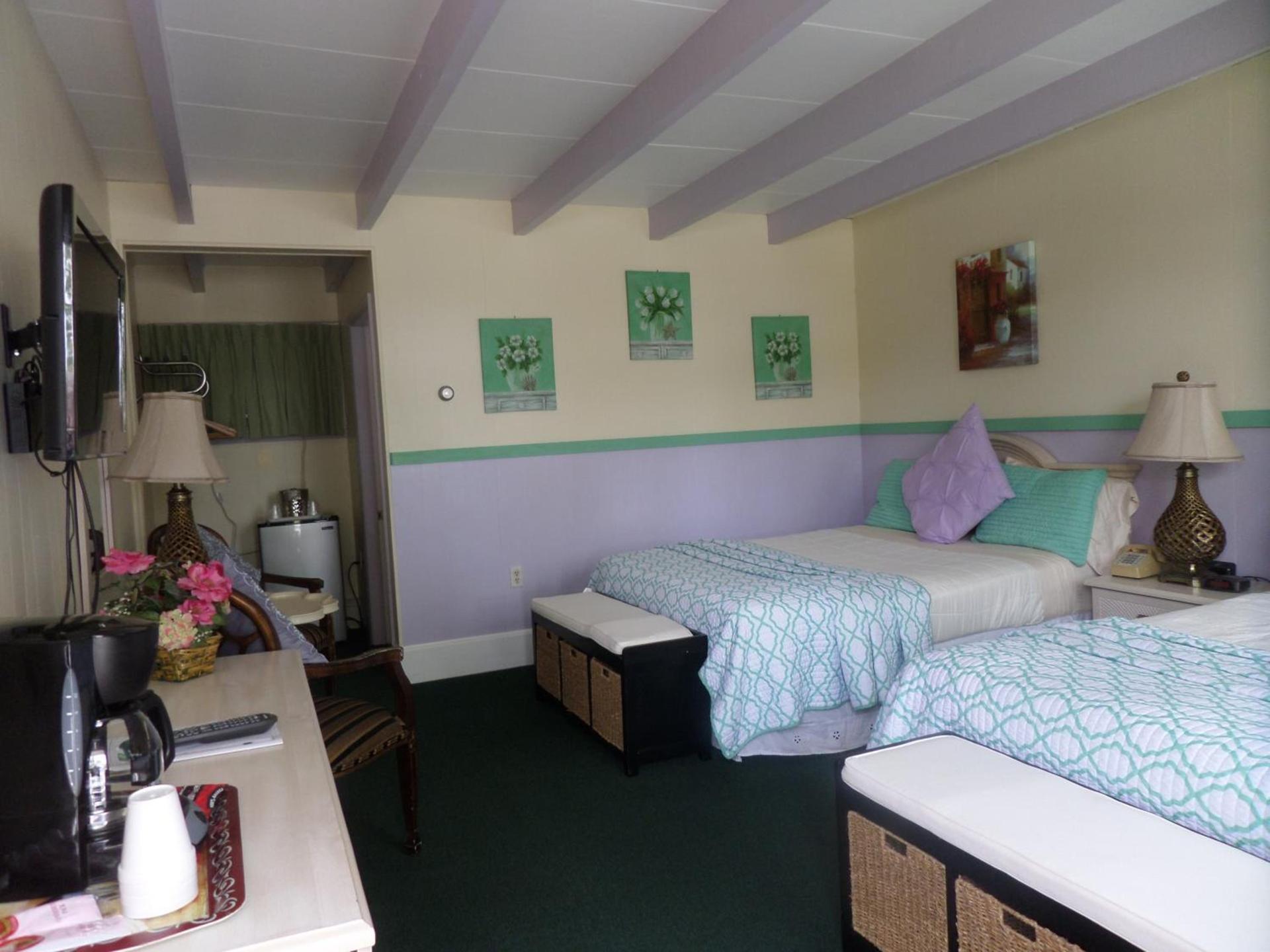 Claddagh Motel & Suites photo 16