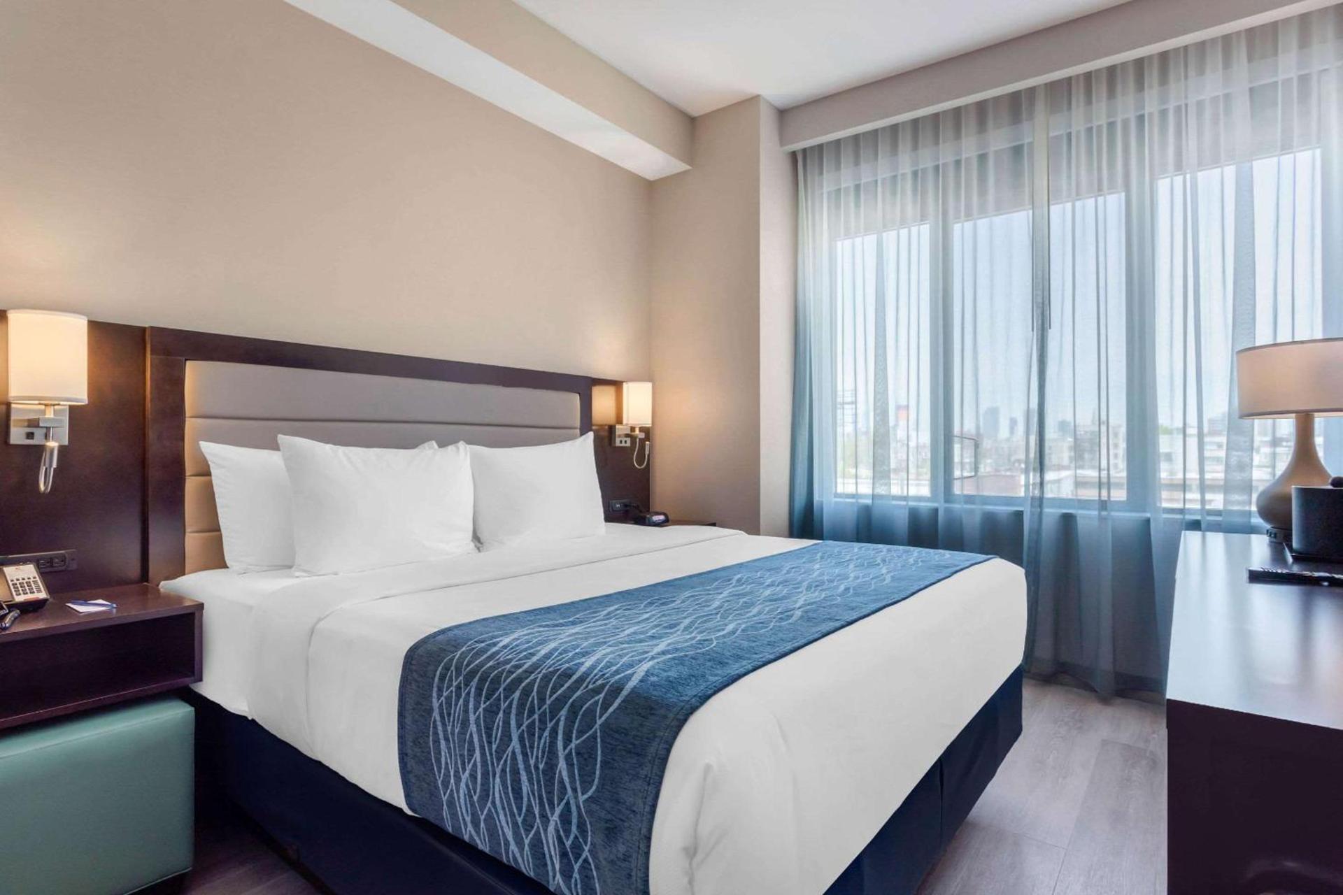 Comfort Inn Prospect Park-Brooklyn photo 10