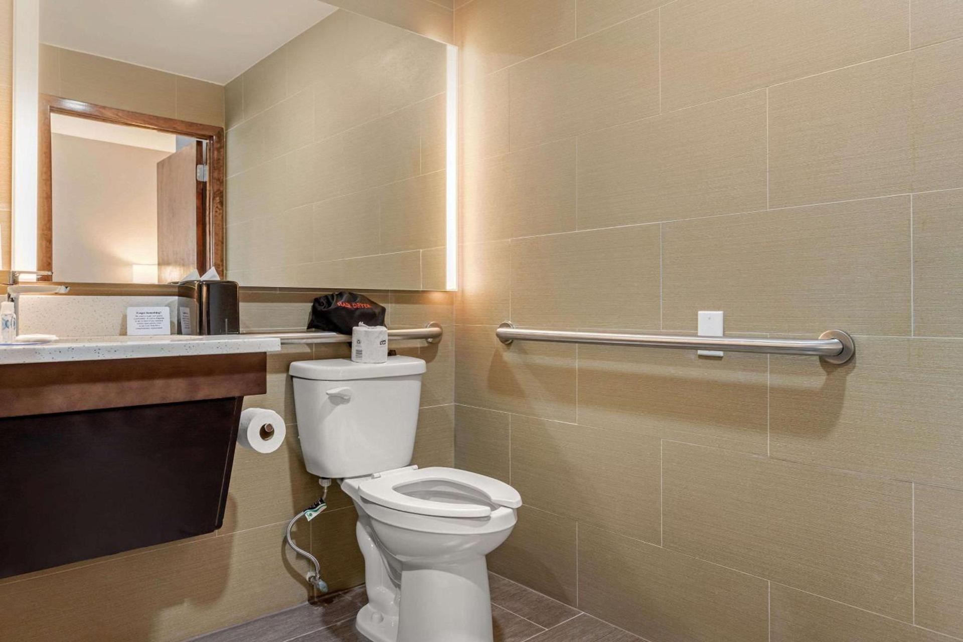 Comfort Inn Prospect Park-Brooklyn photo 25