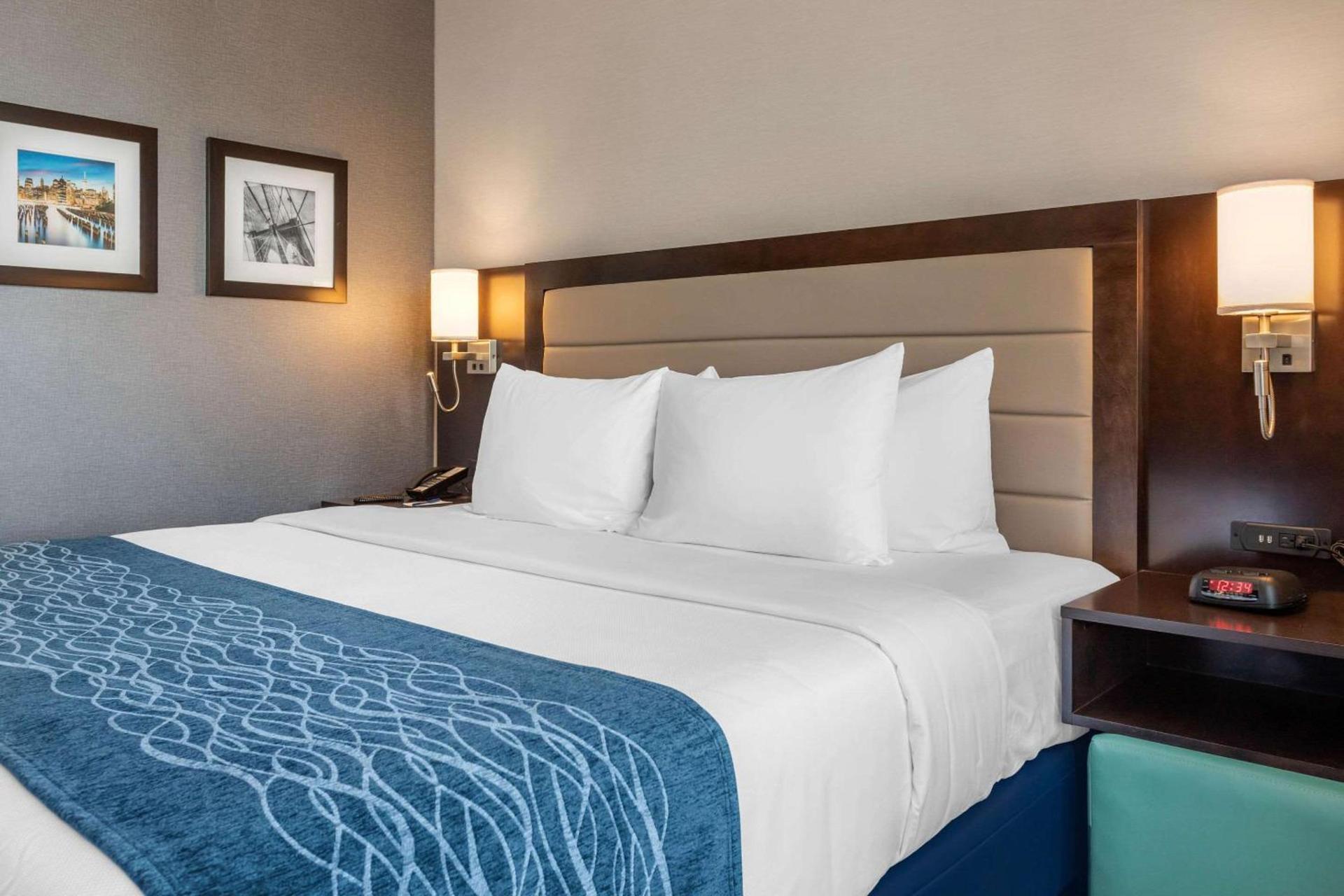 Comfort Inn Prospect Park-Brooklyn photo 12