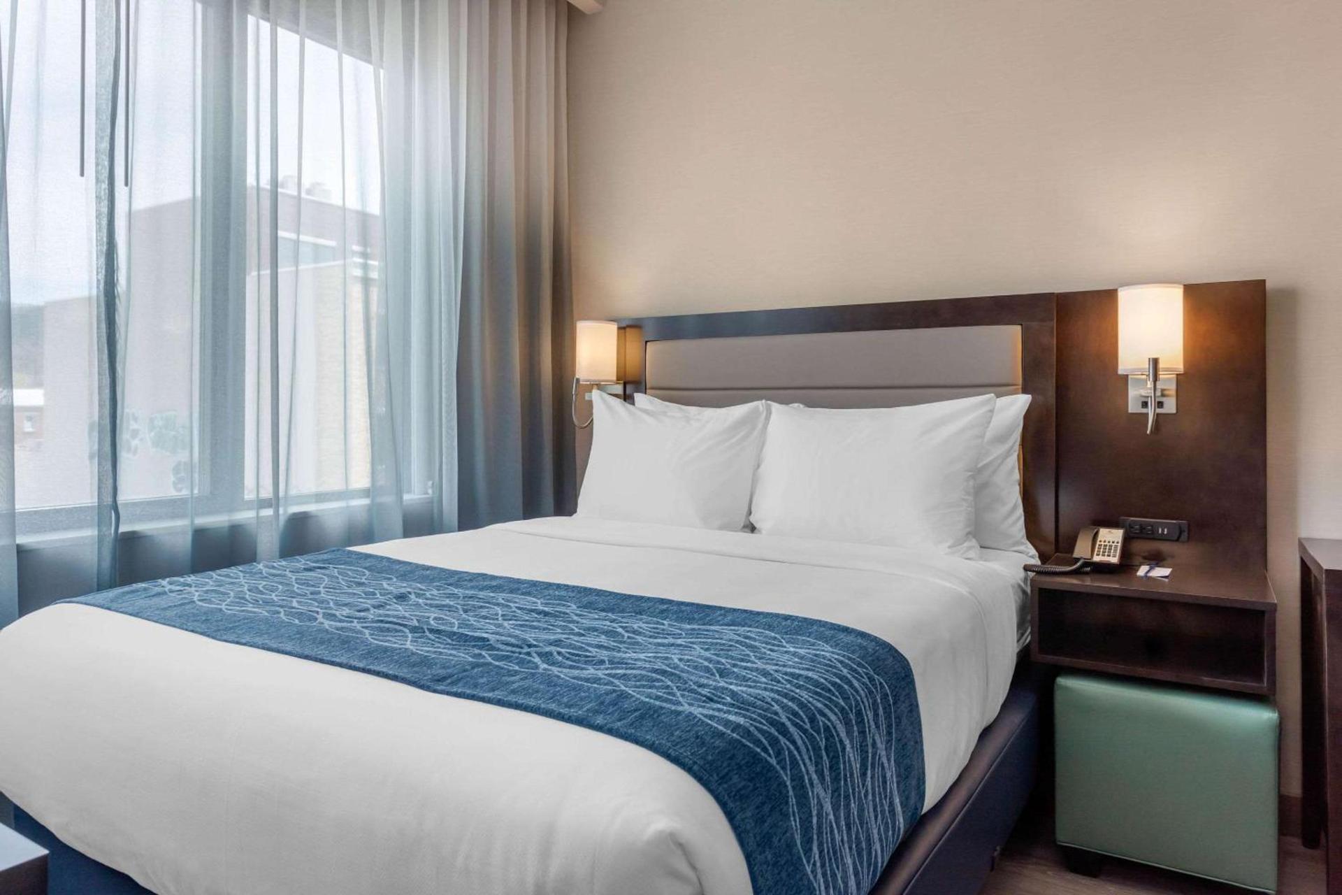 Comfort Inn Prospect Park-Brooklyn photo 17